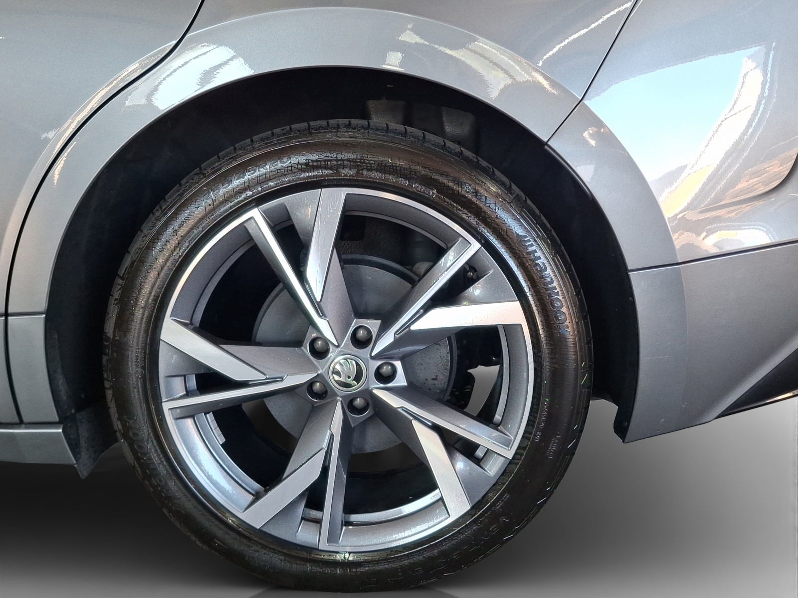 SKODA Enyaq 85 Sportline-image-14