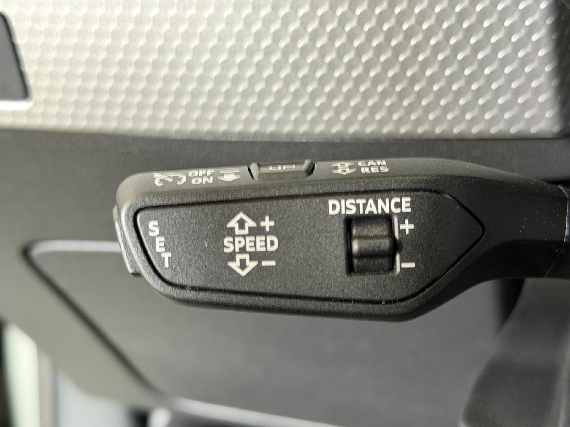 AUDI A1 Sportback 40 TFSI S Line S-tronic / 207 Ps / 5-Jahre Werksgarantie-image-7