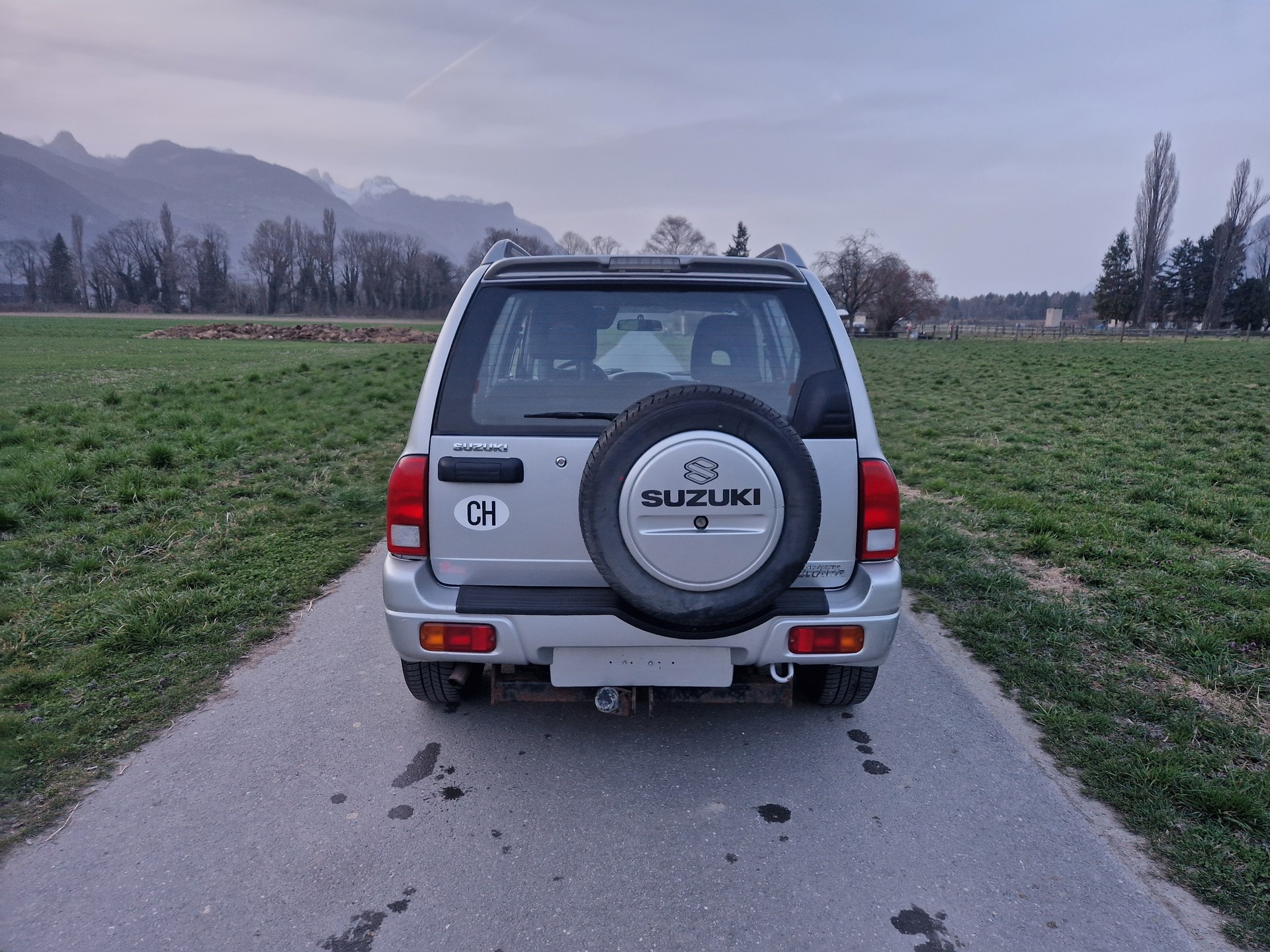 SUZUKI Grand Vitara 2.0 16V Freestyle-image-4