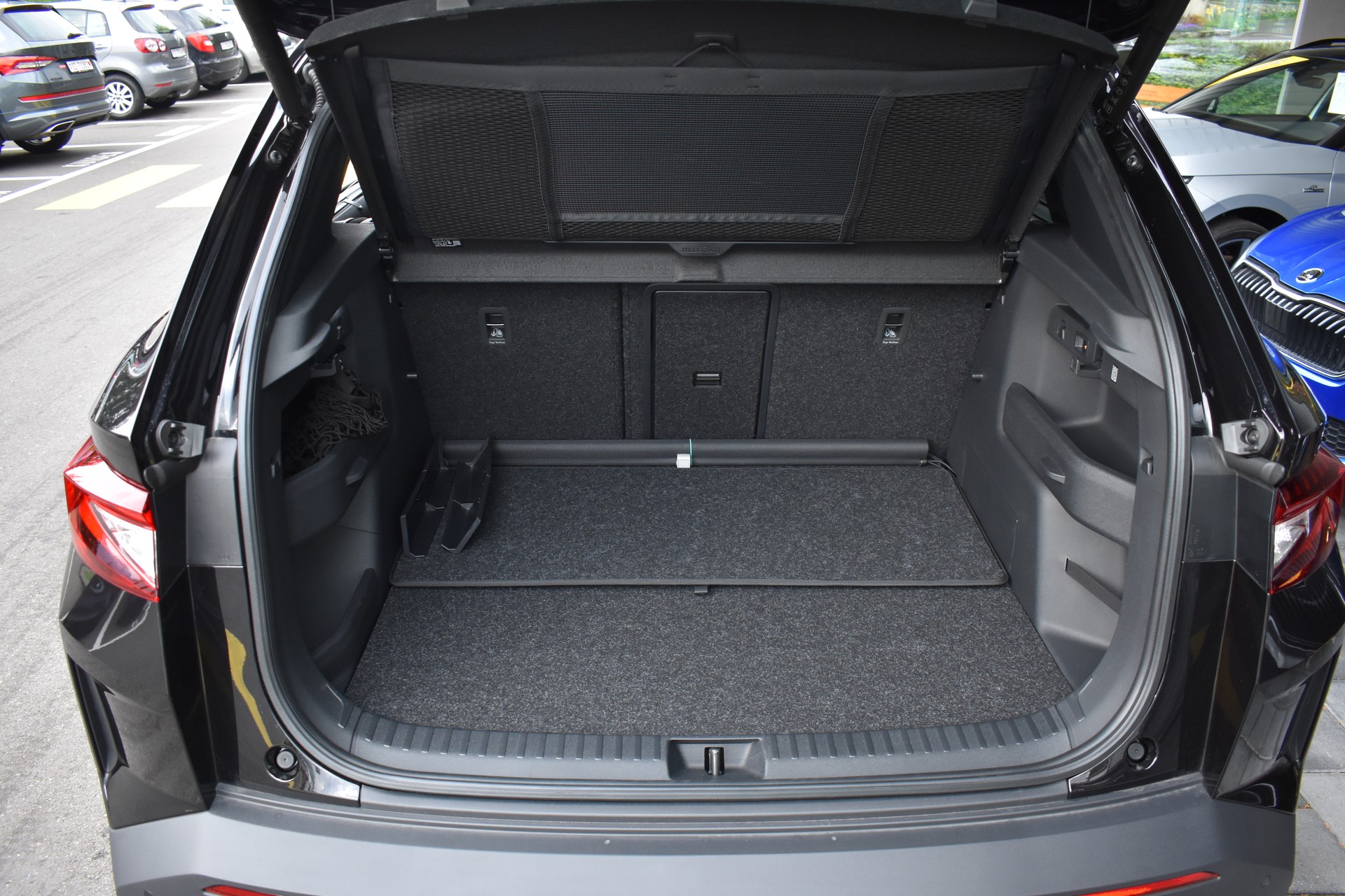 SKODA Elroq RS 4x4-image-10