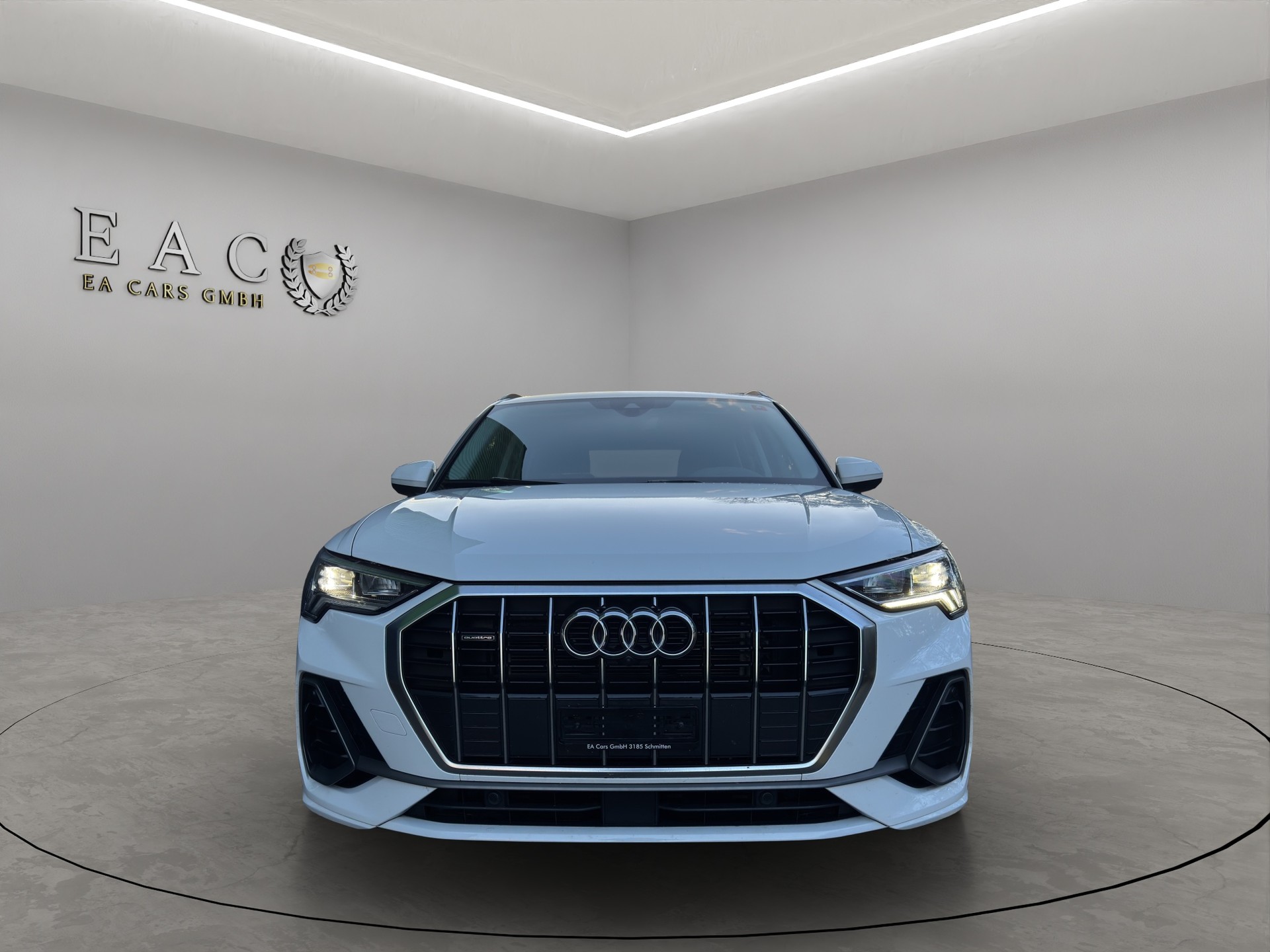 AUDI Q3 35 TDI S line quattro S-tronic-image-7