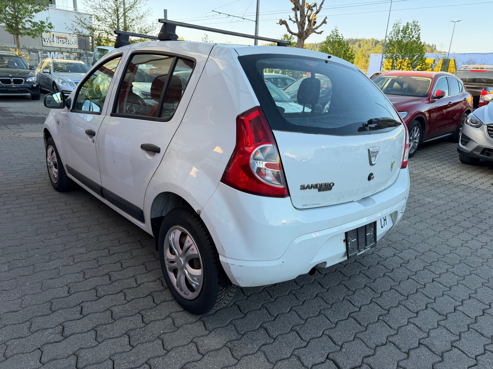 DACIA Sandero 1.2 Ambiance-image-2