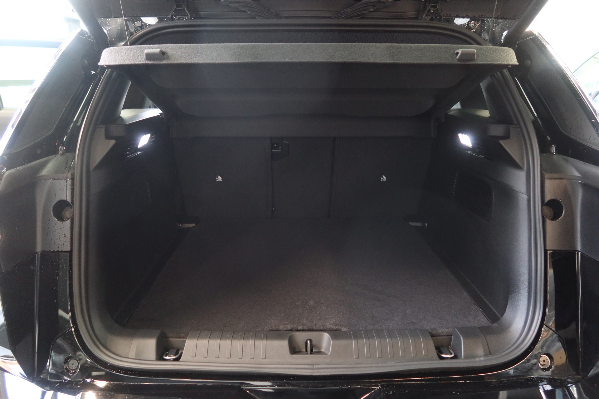 JEEP Compass Elektro 74kWh Fir-image-14