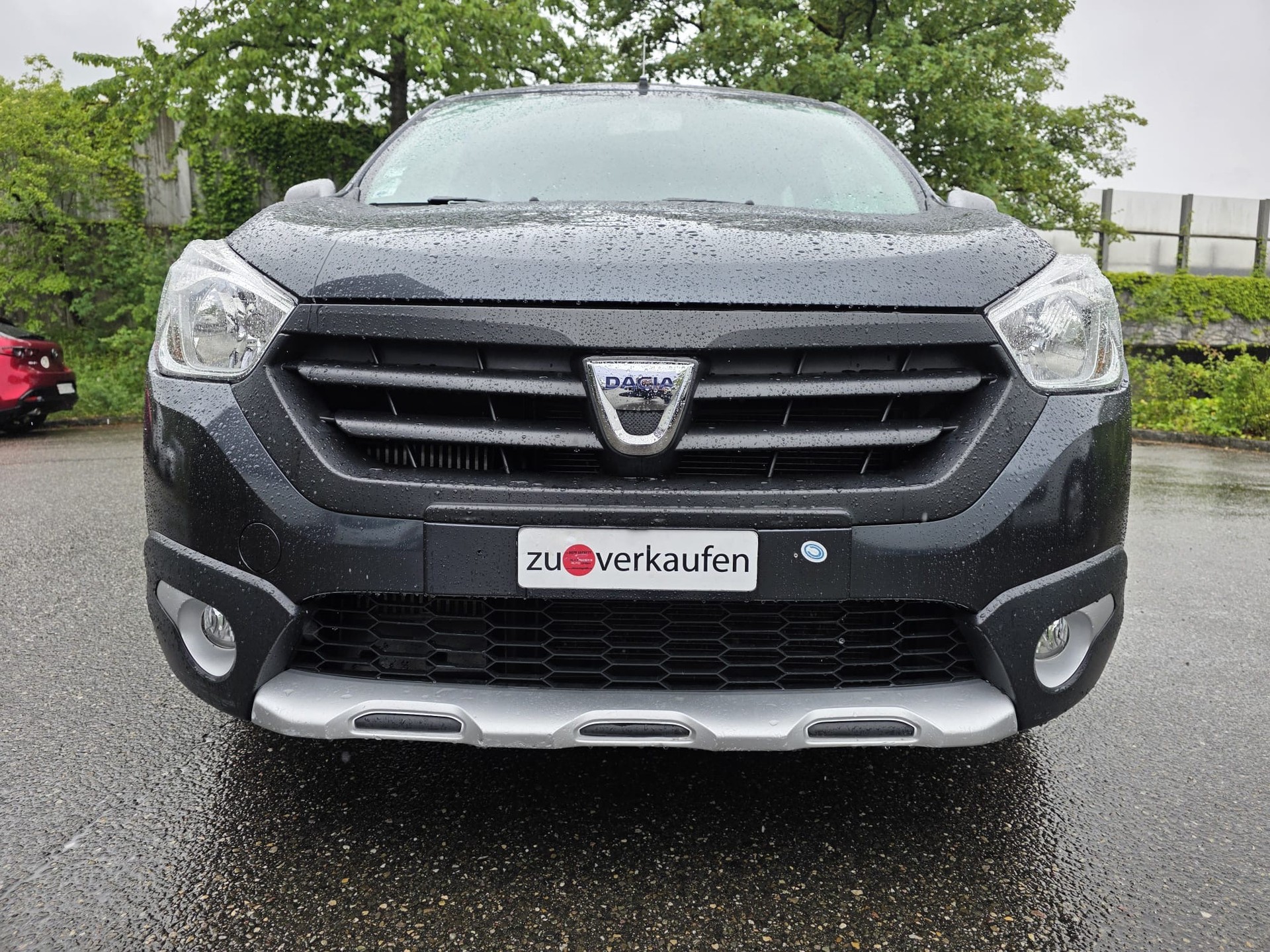 DACIA Lodgy 1.2 Turbo Ambiance 7PL-image-1