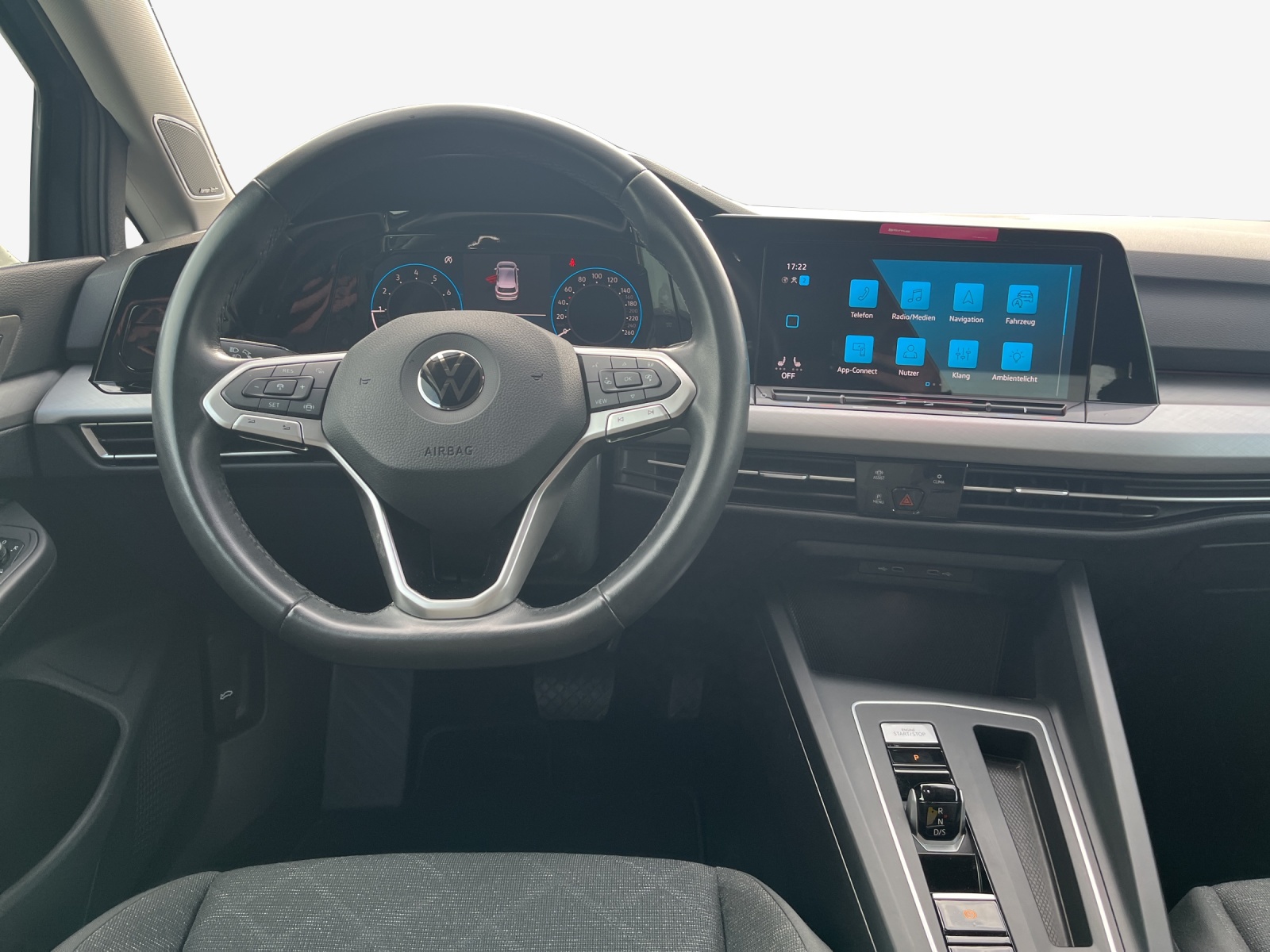 VW Golf 1.0 eTSI mHEV ACTLife DSG-image-8