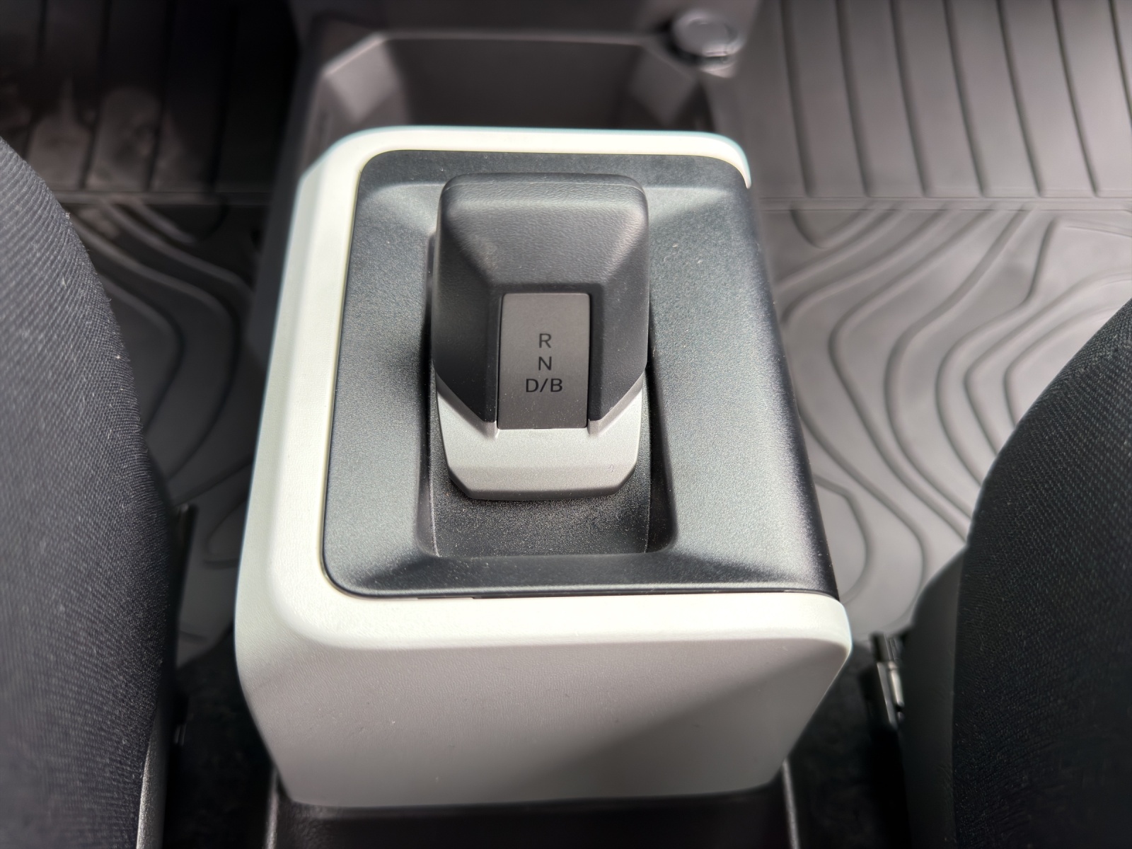 DACIA Spring 27 kWh Extreme (10 STÜCK)-image-24