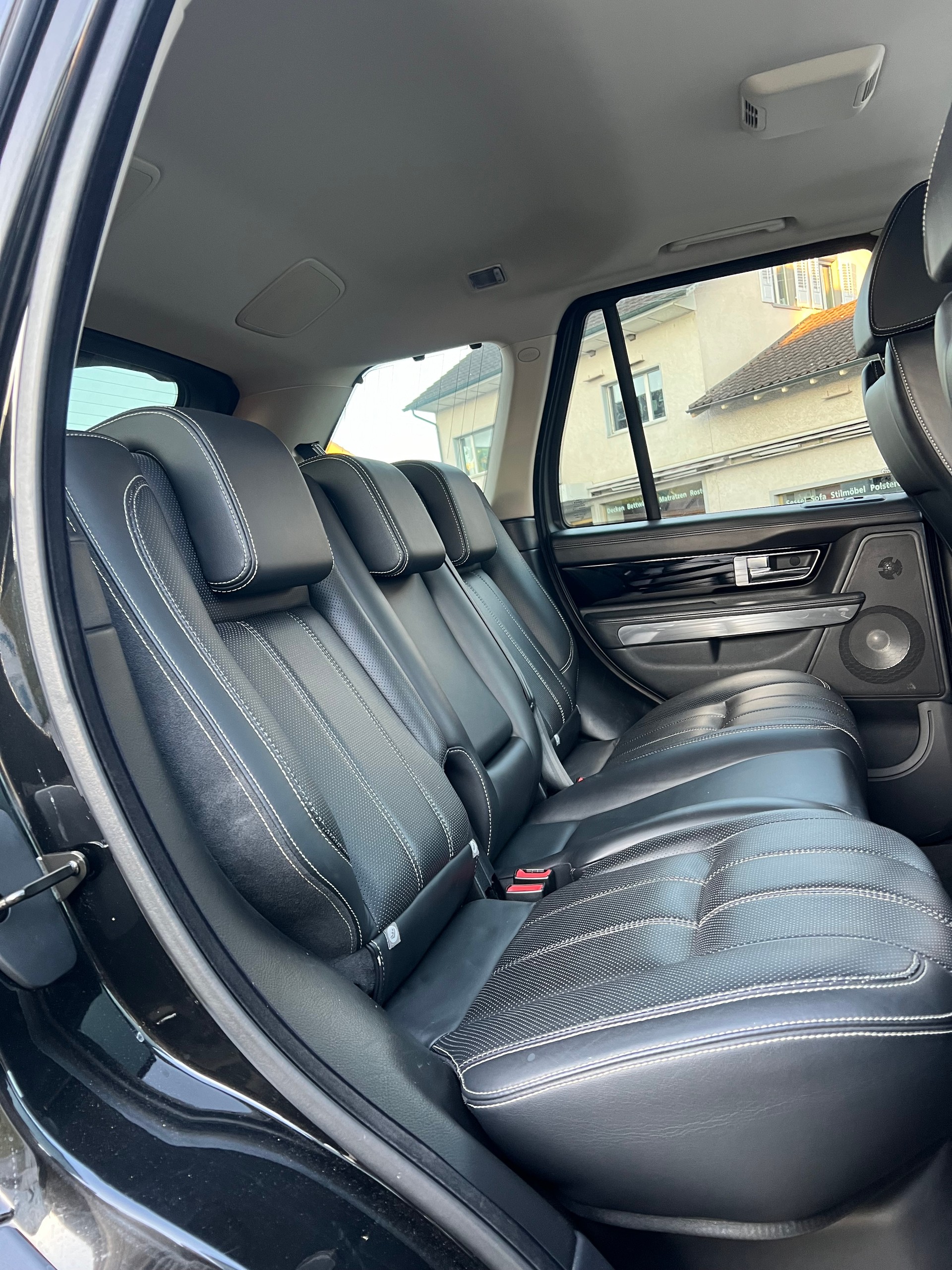 LAND ROVER Range Rover Sport 5.0 V8 SC Automatic-image-14