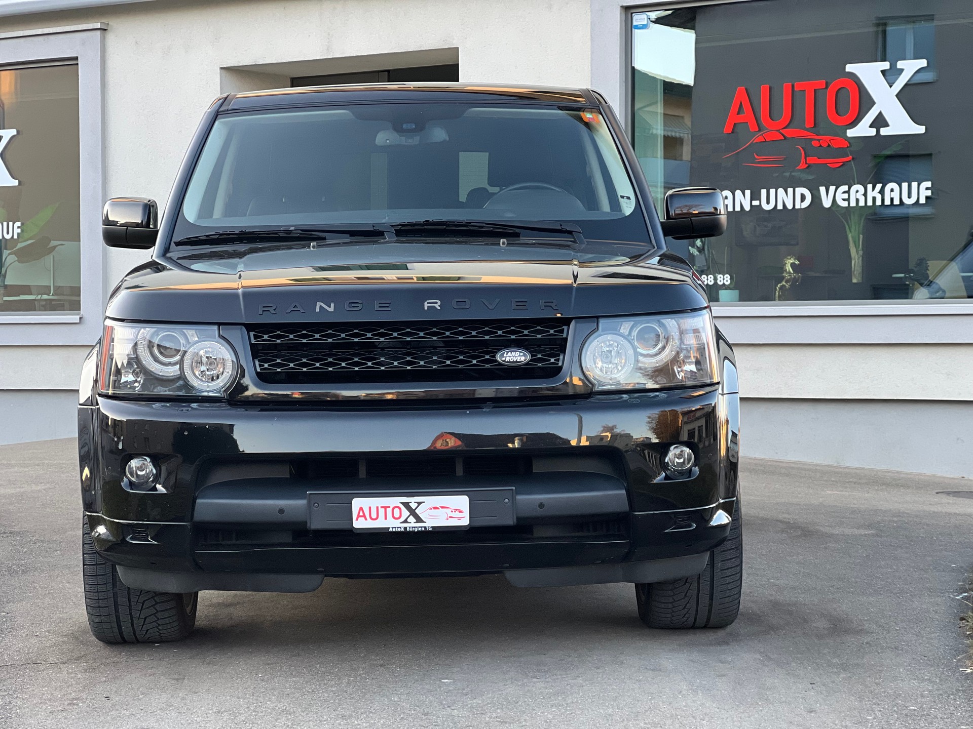 LAND ROVER Range Rover Sport 5.0 V8 SC Automatic-image-2