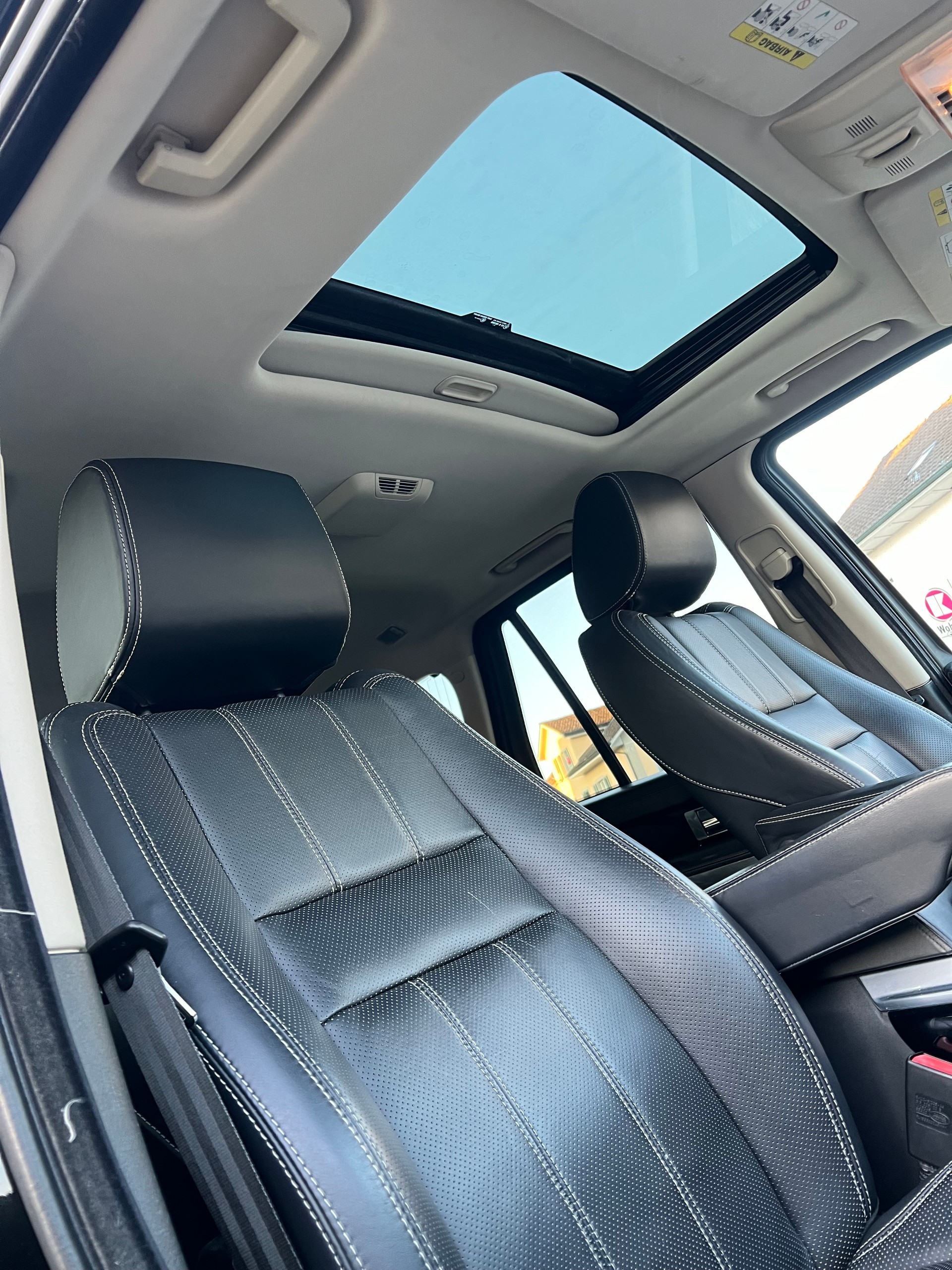 LAND ROVER Range Rover Sport 5.0 V8 SC Automatic-image-13