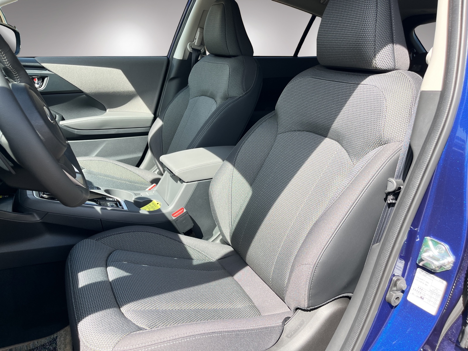 SUBARU Crosstrek 2.0i e-Boxer Swiss Plus-image-9