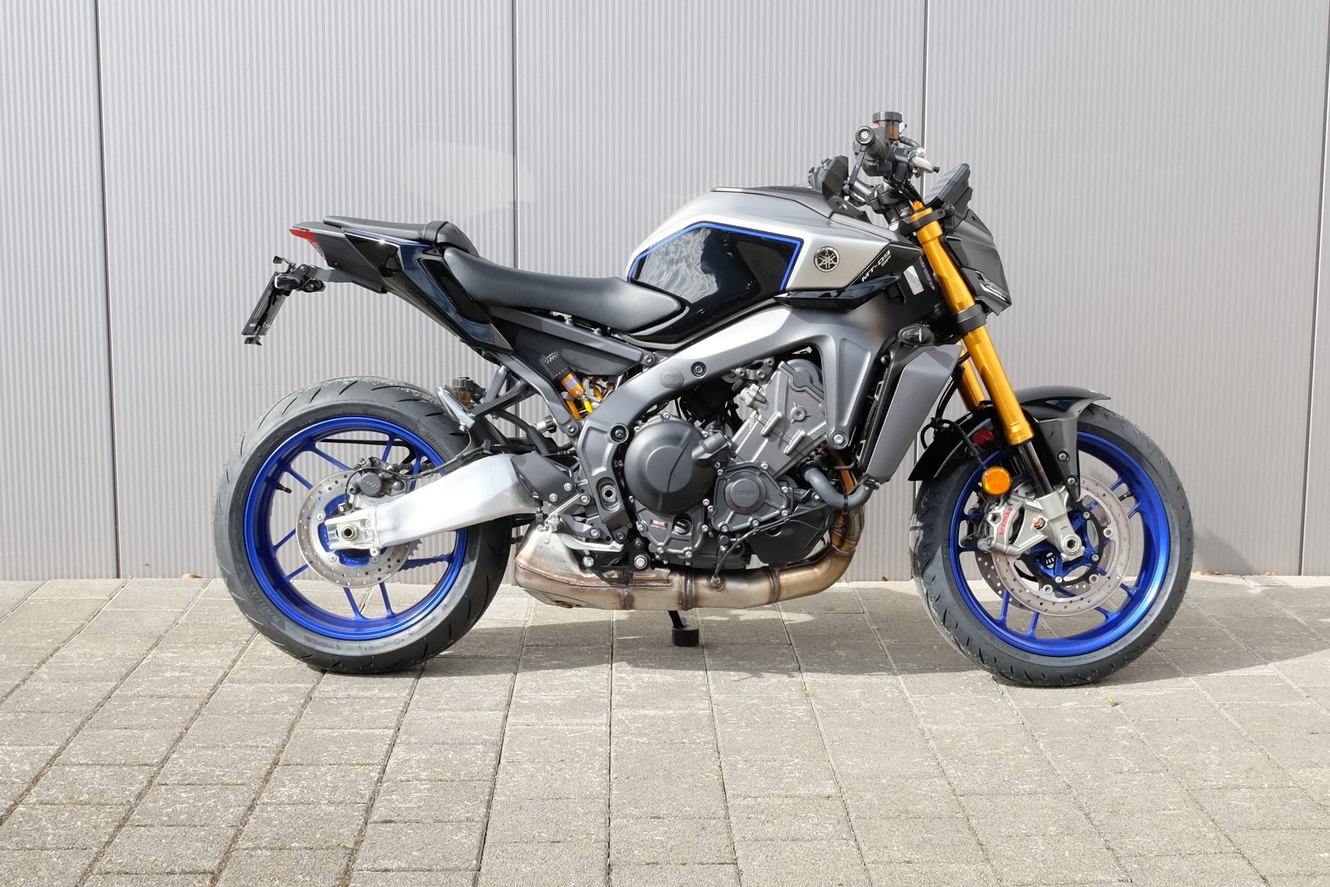 YAMAHA MT-09 SP-showroom-element-1