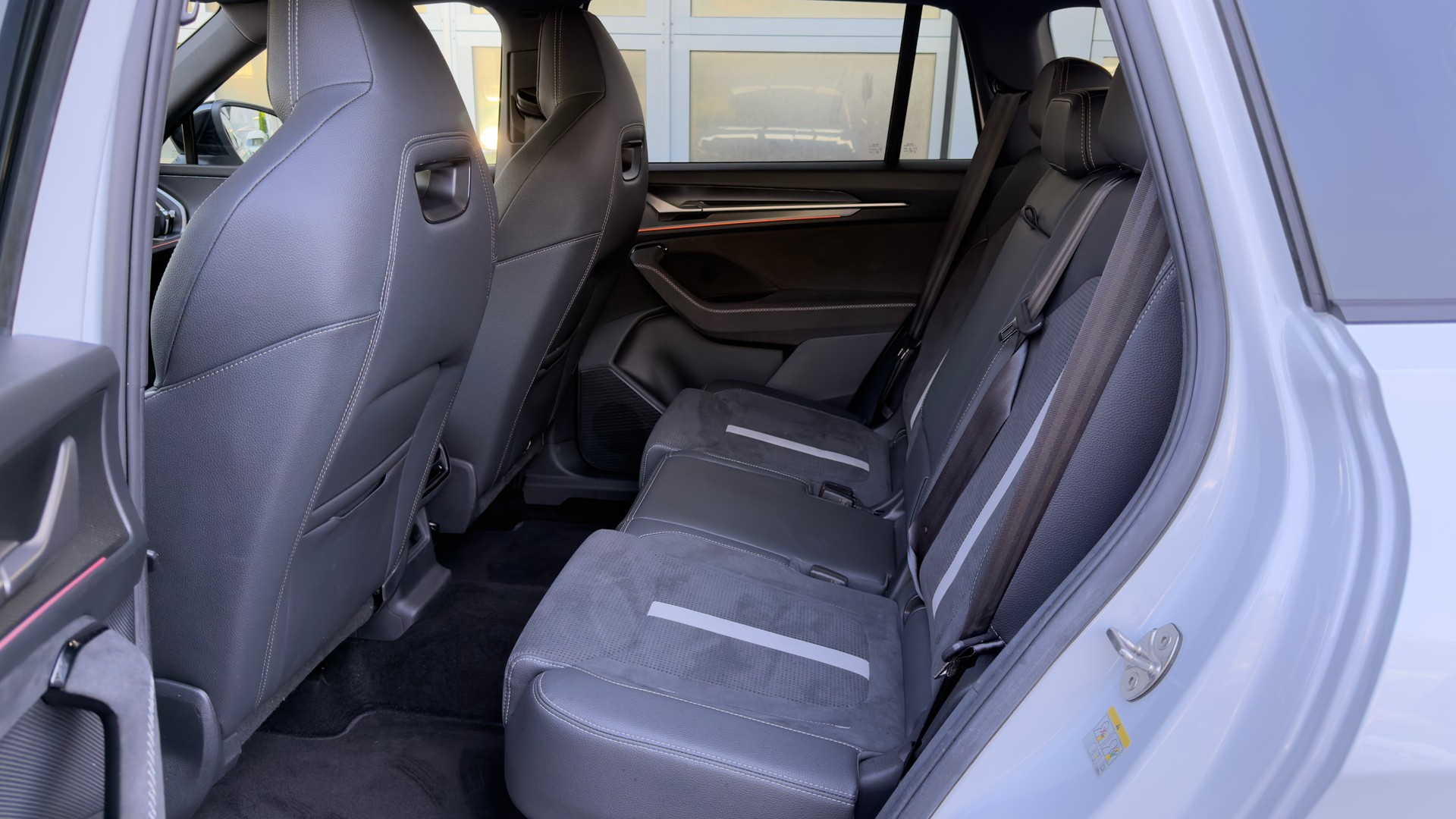 SKODA Kodiaq 1.5 TSI PHEV SportLine 2WD-image-8