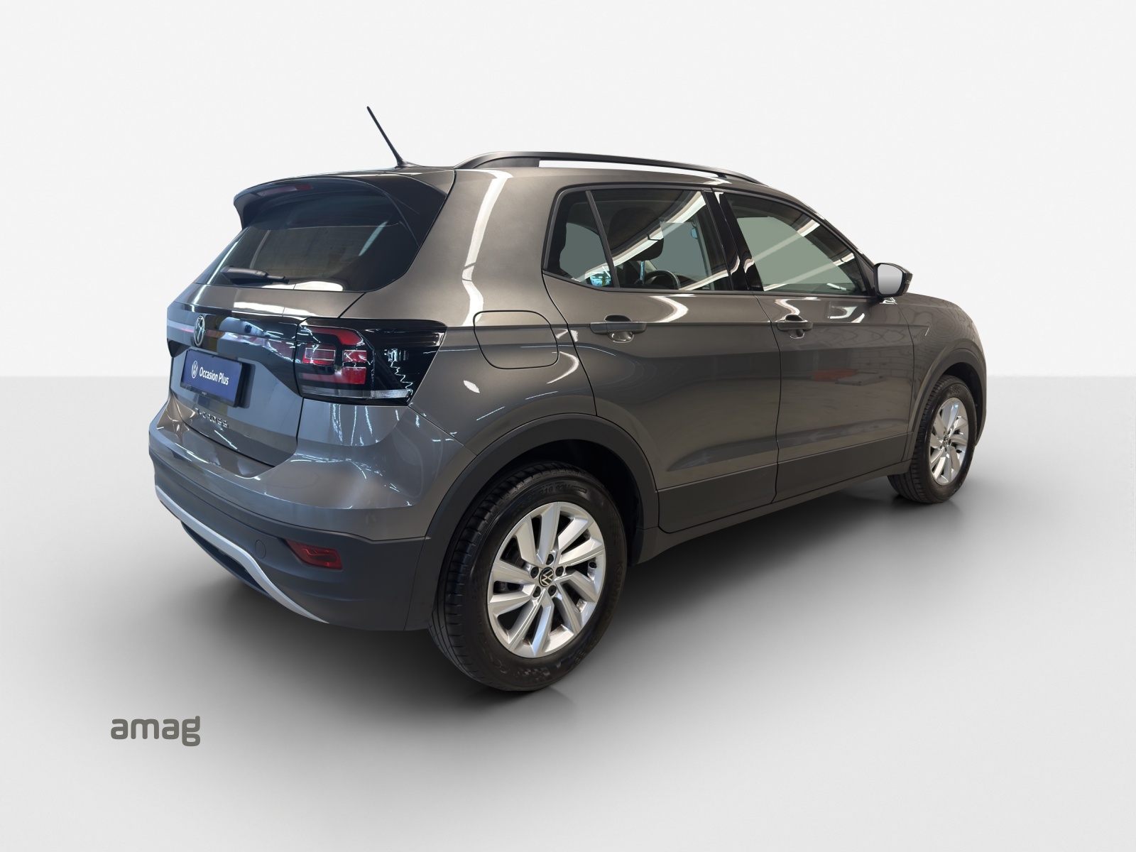 VW T-Cross 1.0 TSI Life-image-4