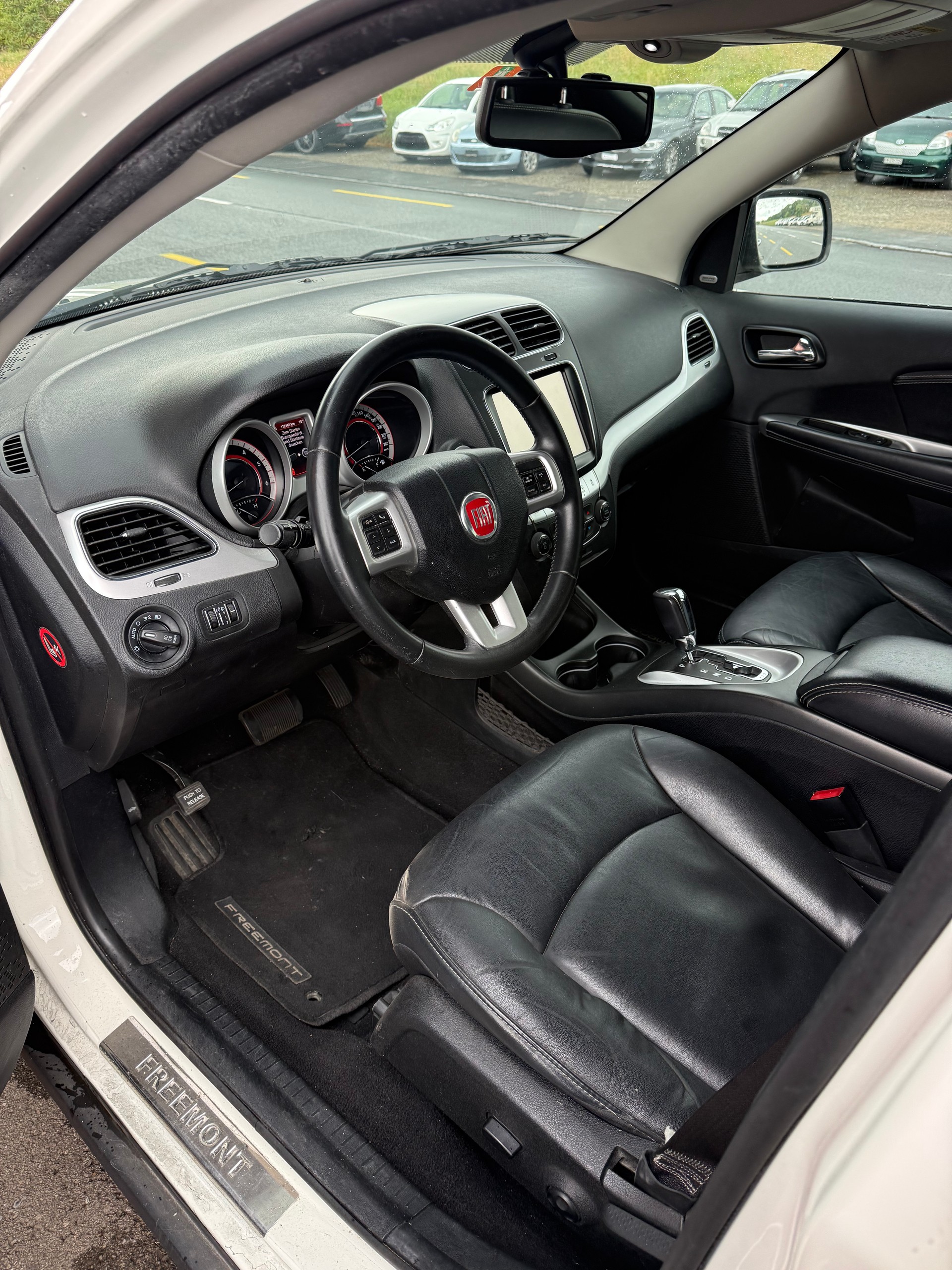 FIAT Freemont 2.0 MJ AWD Automat-image-5