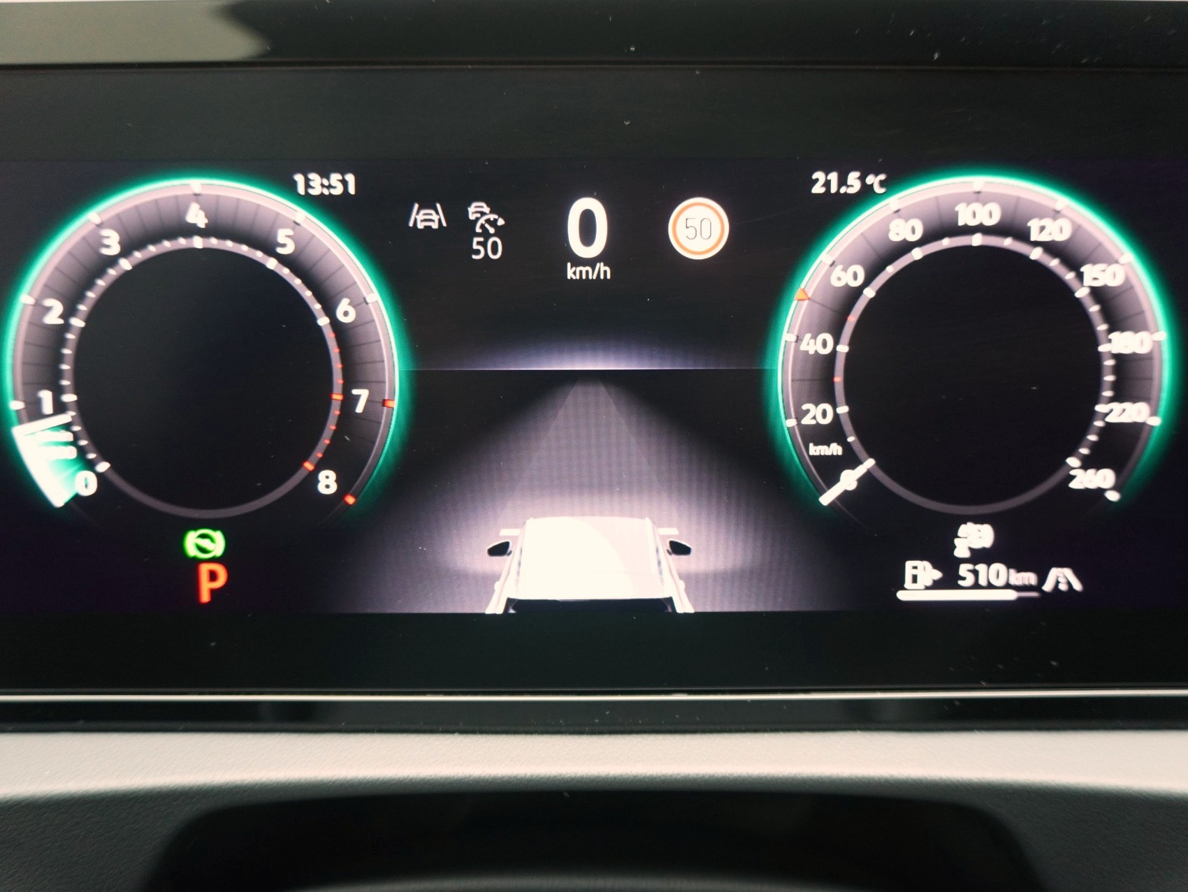 VW Tiguan 2.0 TSI DSG R-Line Black Style 4Motion-image-19