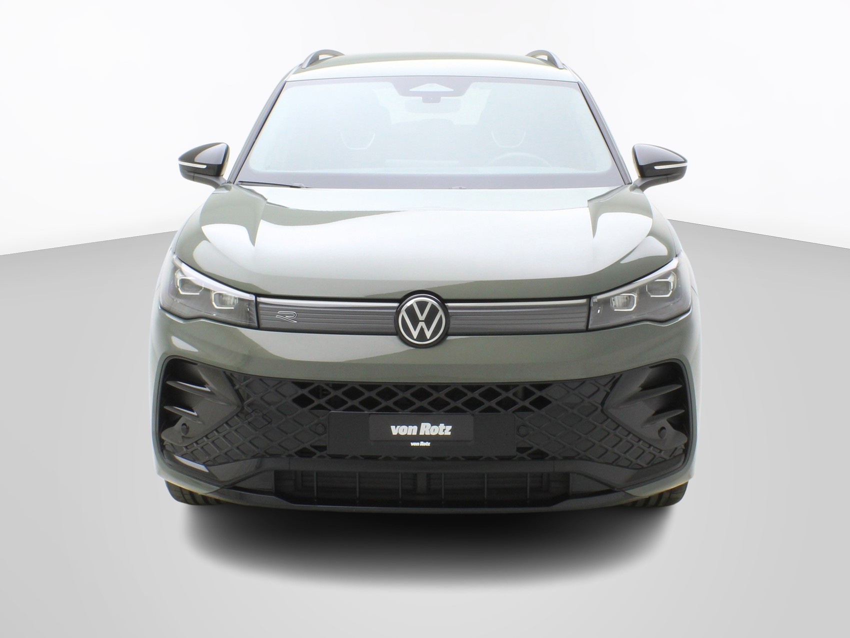 VW Tiguan 2.0 TSI DSG R-Line Black Style 4Motion-image-4