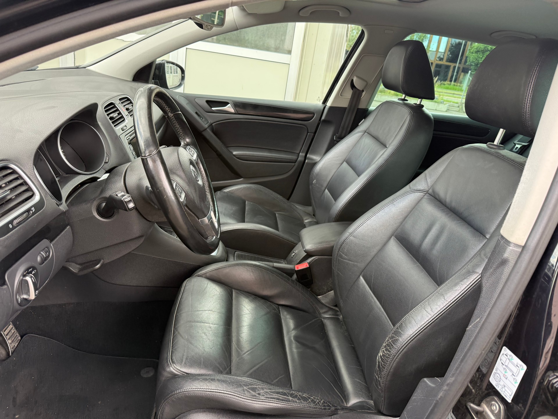 VW Golf 1.4 TSI Comfortline DSG-image-5