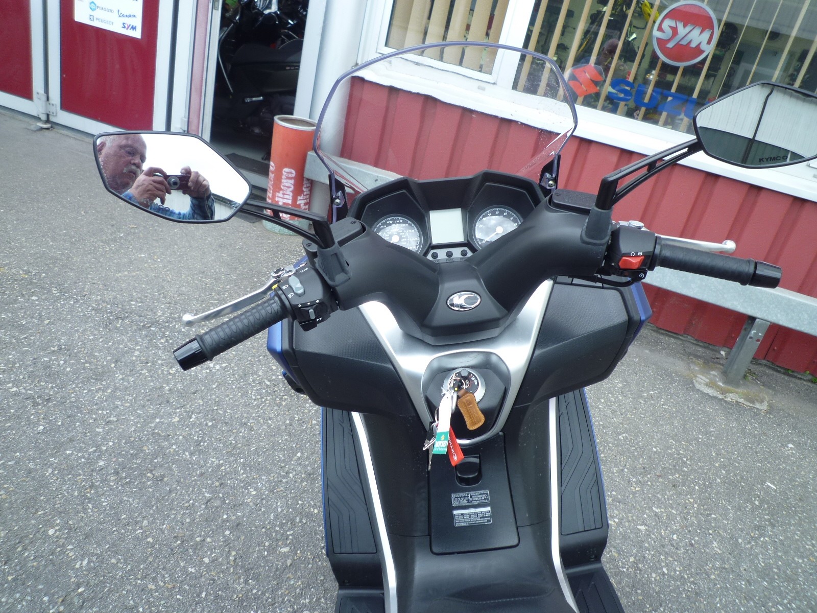 KYMCO Downtown 350 i TCS-image-4