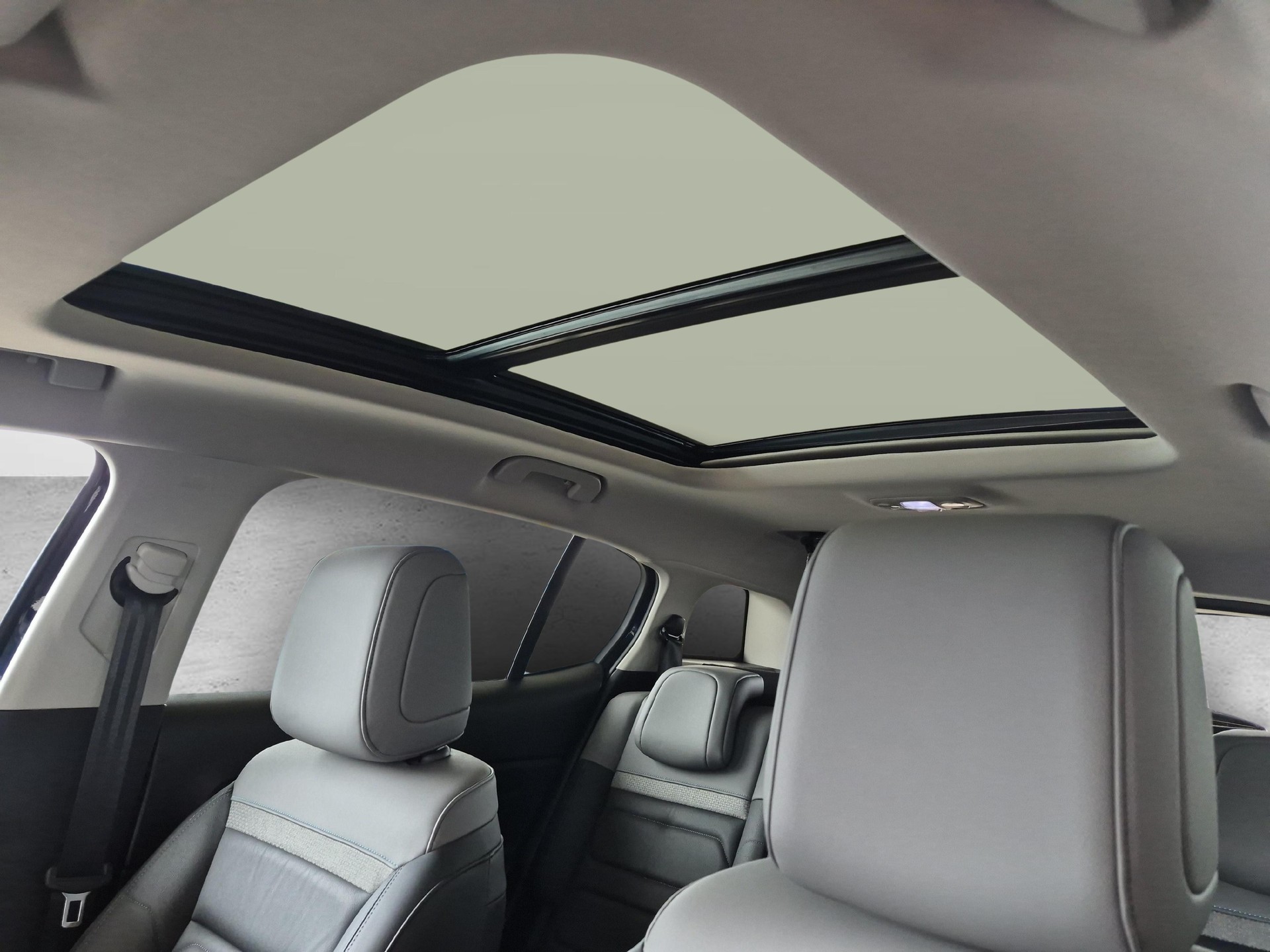 CITROEN C5 Aircross 1.2 PureTech Shine Pack-image-19