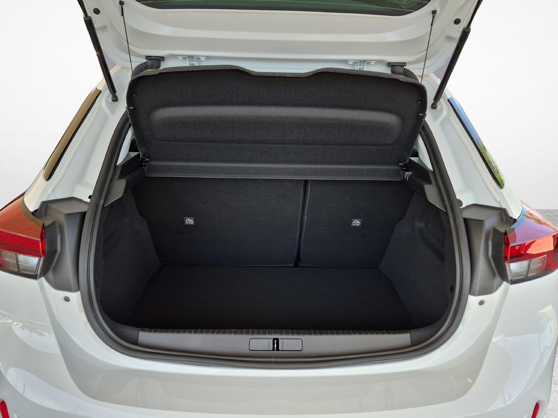 OPEL Corsa 1.2 Edition / ab 3,99% Leasing bei Abschluss einer Protect Autoversicherung-image-11