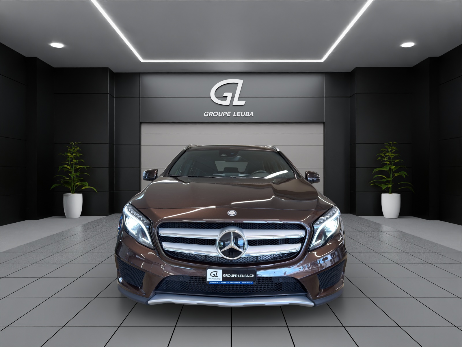 MERCEDES-BENZ GLA 250 AMG Line 4Matic-image-1