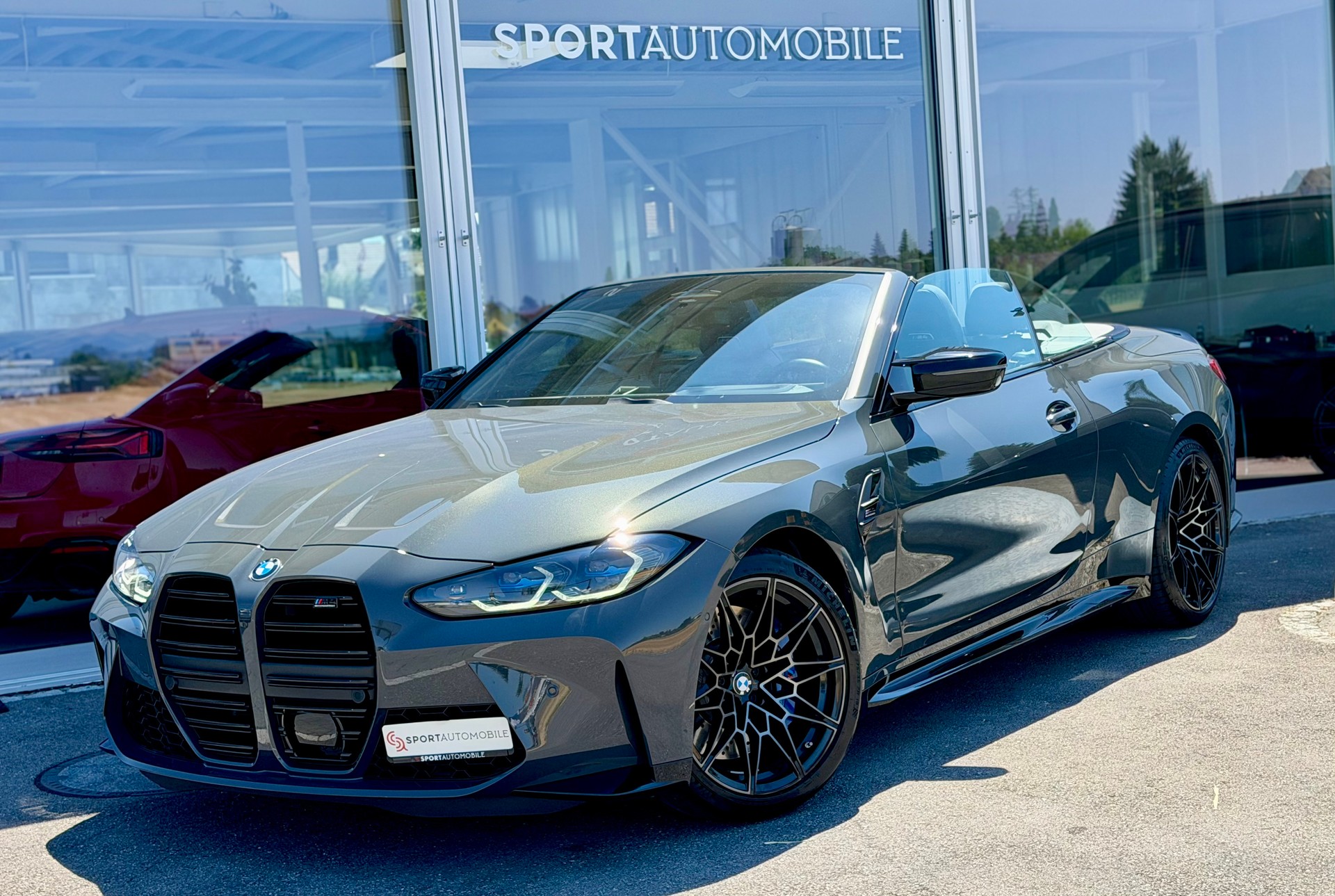 BMW M4 Cabrio Competition M xDrive *CH Fahrzeug - 4 Jahre / 200'000km Garantie & Gratis Service*-image-2