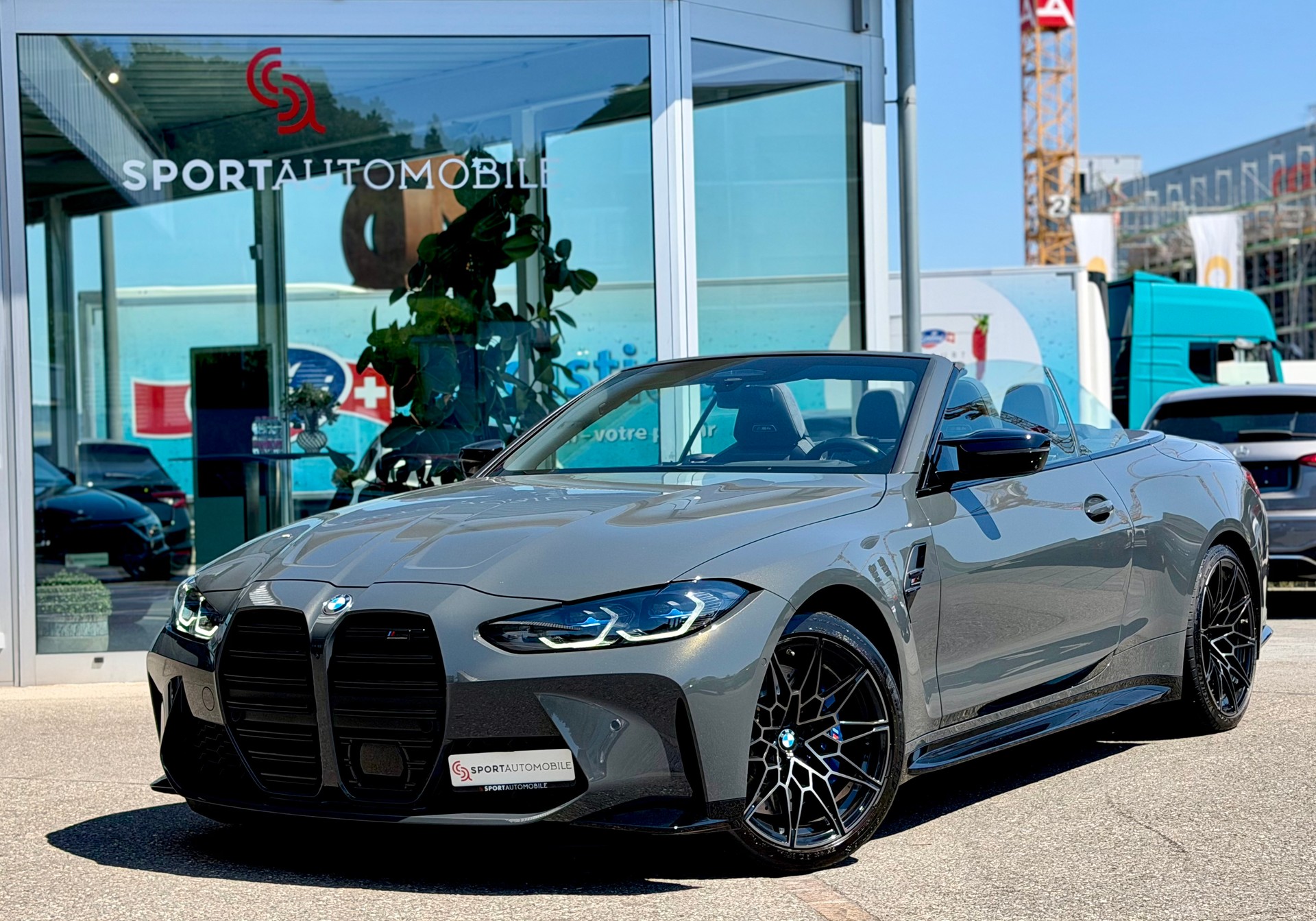 BMW M4 Cabrio Competition M xDrive *CH Fahrzeug - 4 Jahre / 200'000km Garantie & Gratis Service*-image-0