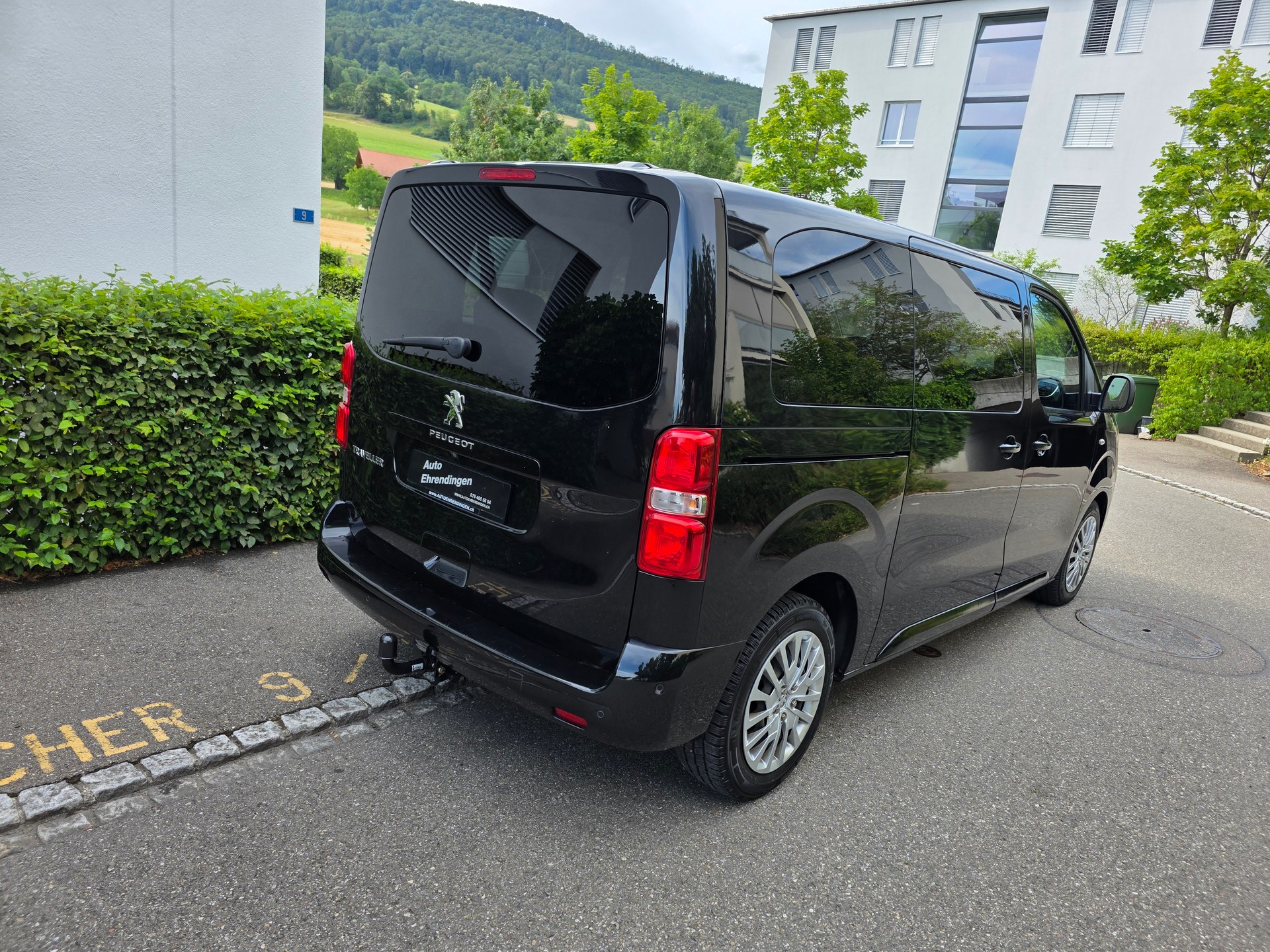 PEUGEOT Traveller 2.0 BlueHDi Active Standard-image-4
