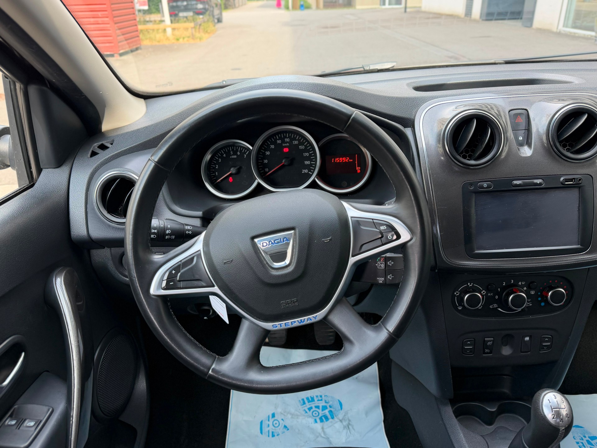DACIA Sandero Tce 90 Stepway-image-18