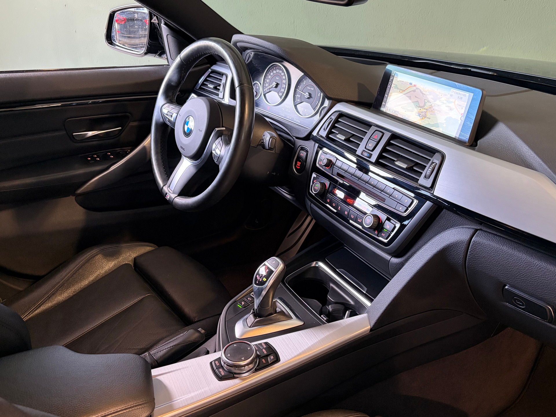 BMW 428i Gran Coupé xDrive ***M-Sport***-image-15
