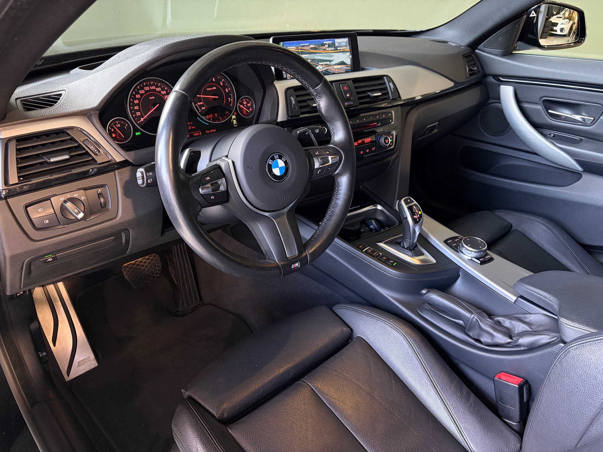 BMW 428i Gran Coupé xDrive ***M-Sport***-image-8