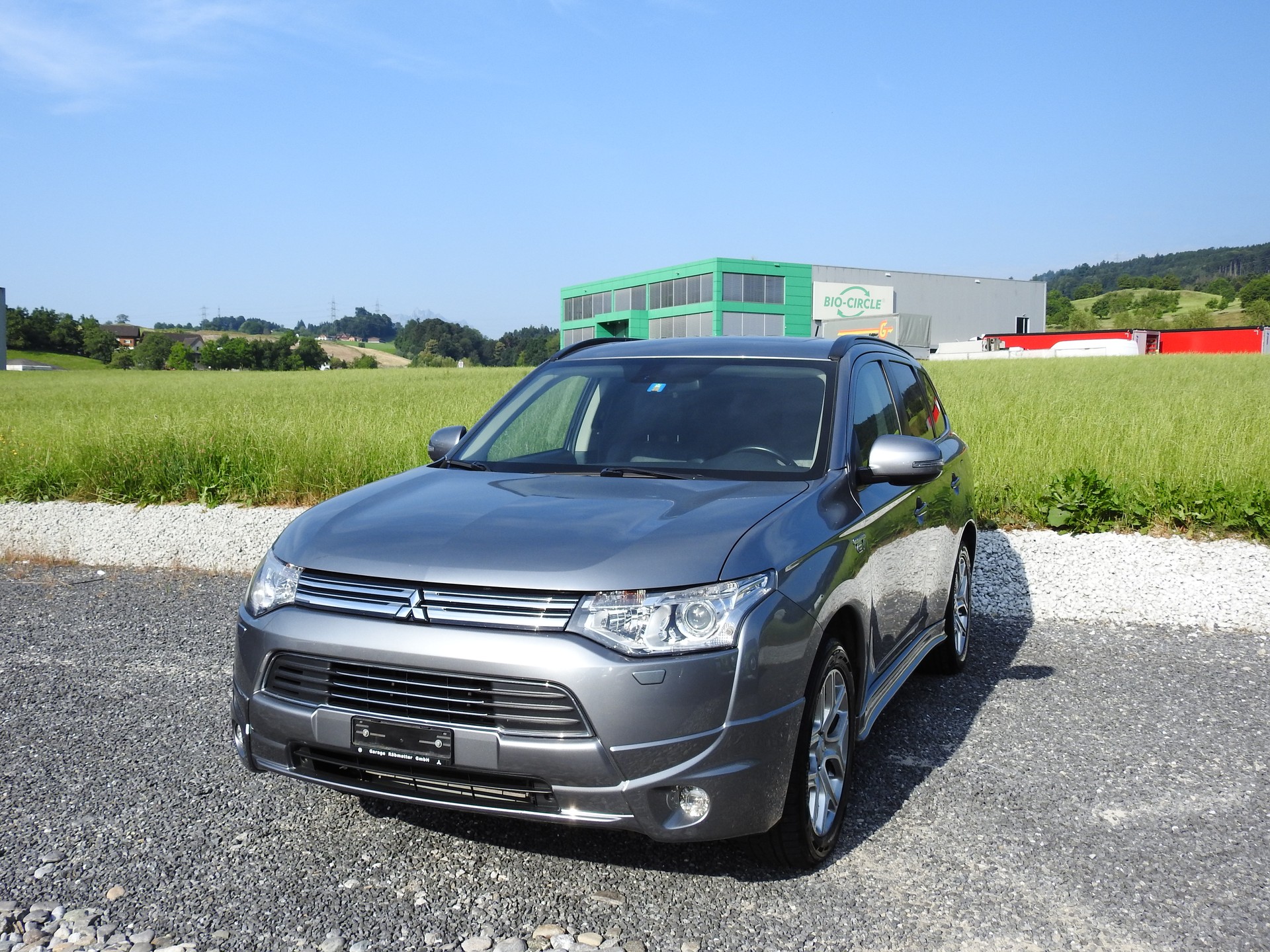 MITSUBISHI Outlander 2.0 PHEV Intense-image-0