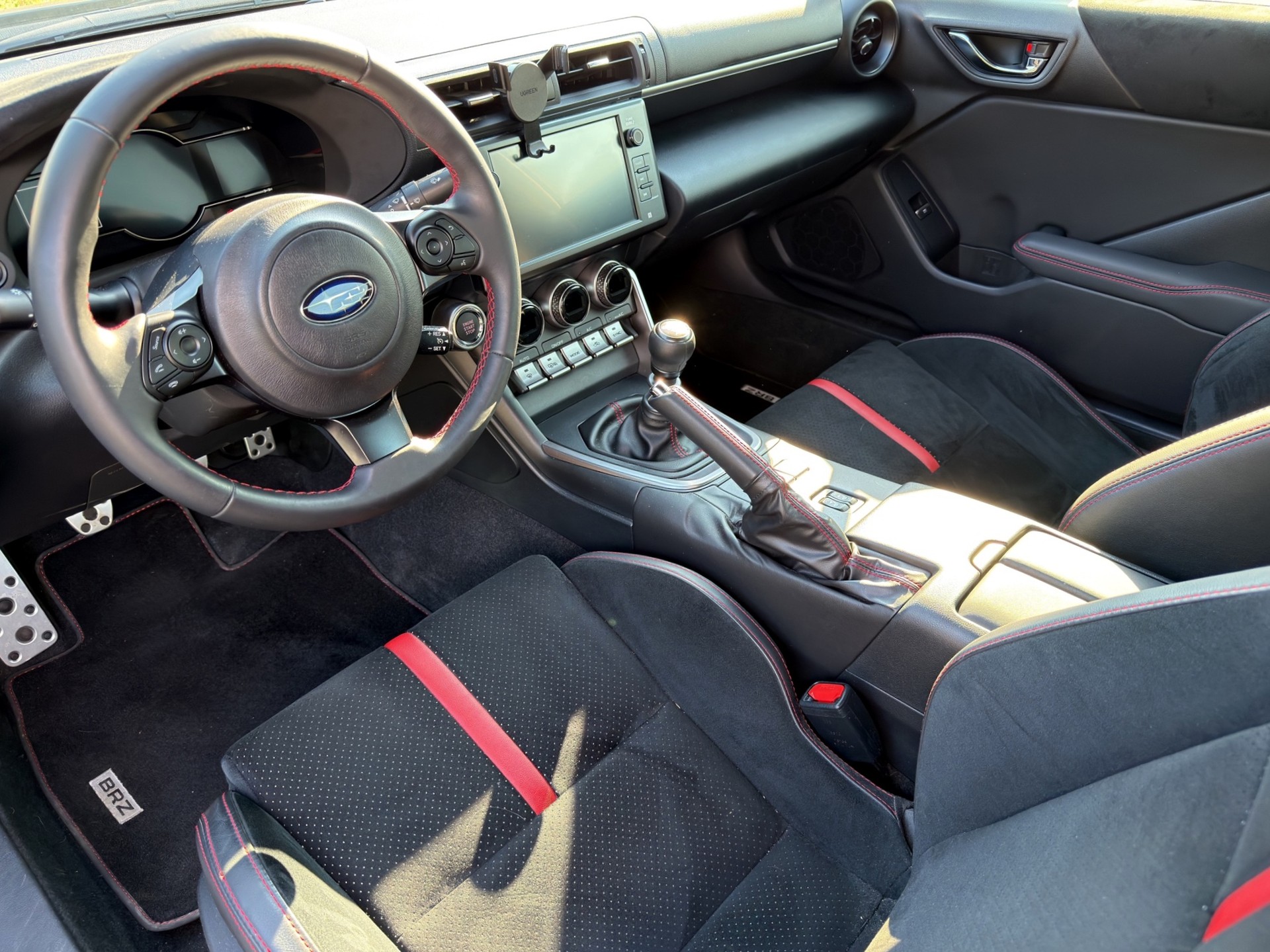 SUBARU BRZ 2.4 STI Line-image-11