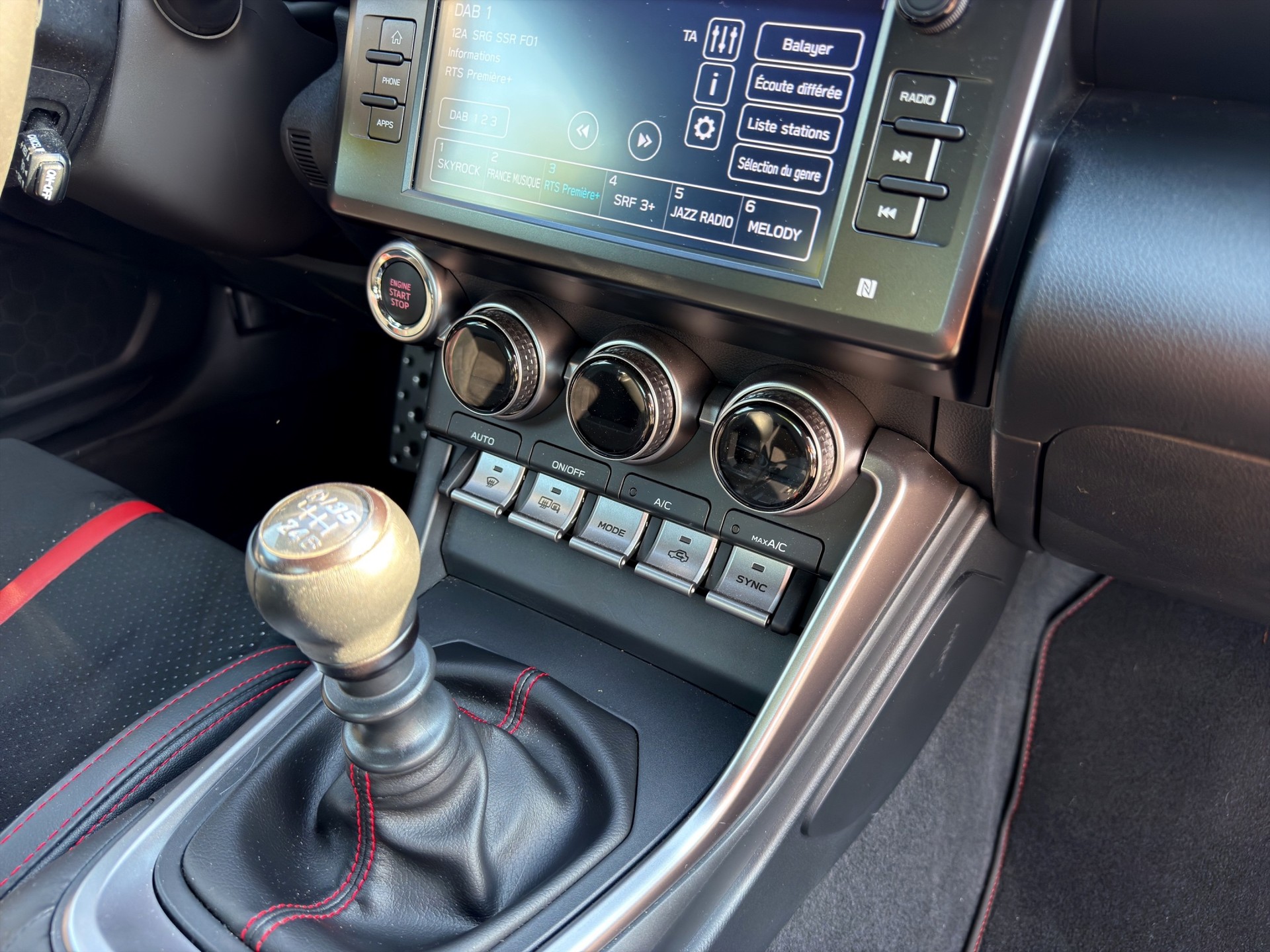 SUBARU BRZ 2.4 STI Line-image-22