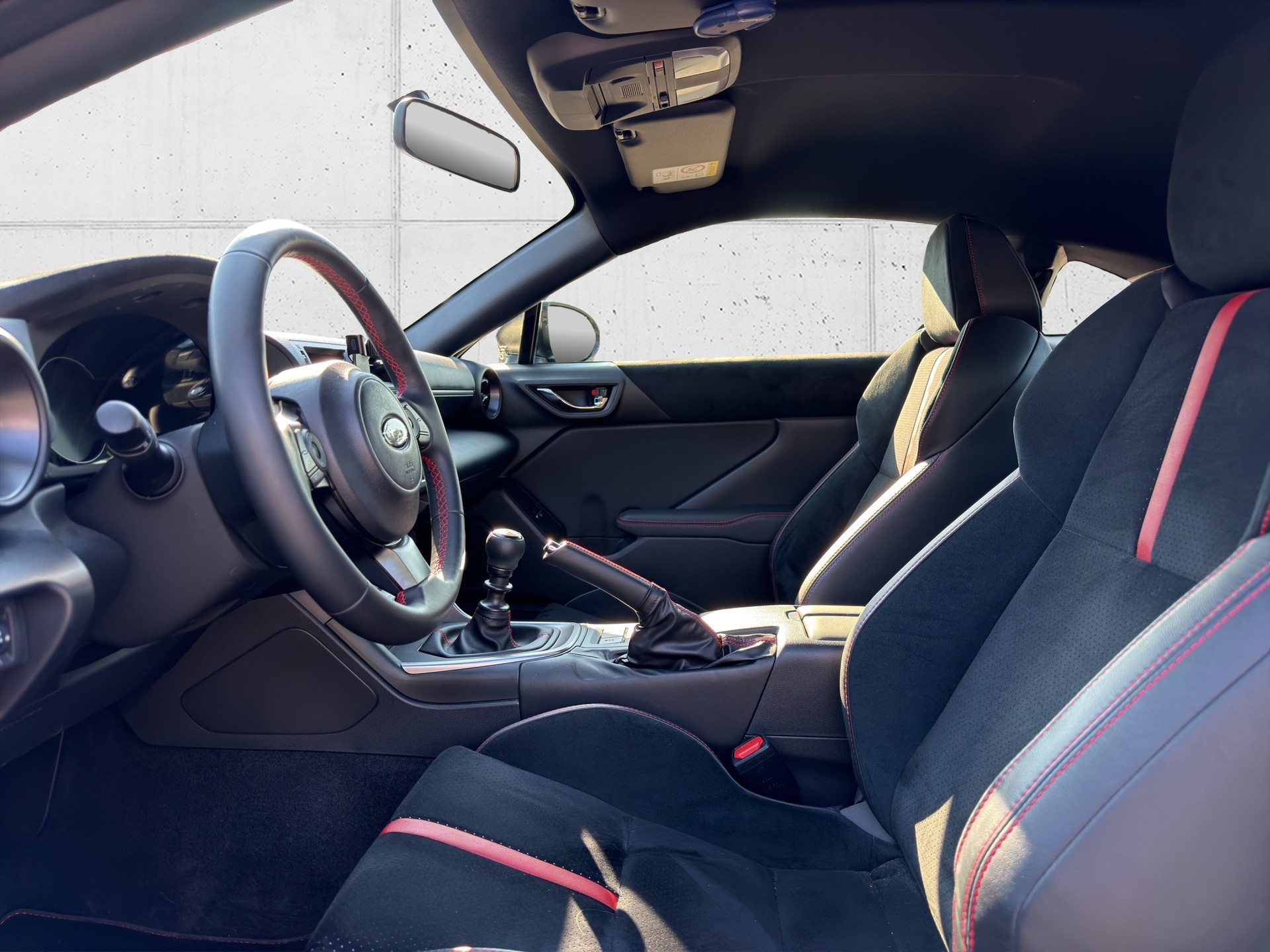 SUBARU BRZ 2.4 STI Line-image-10