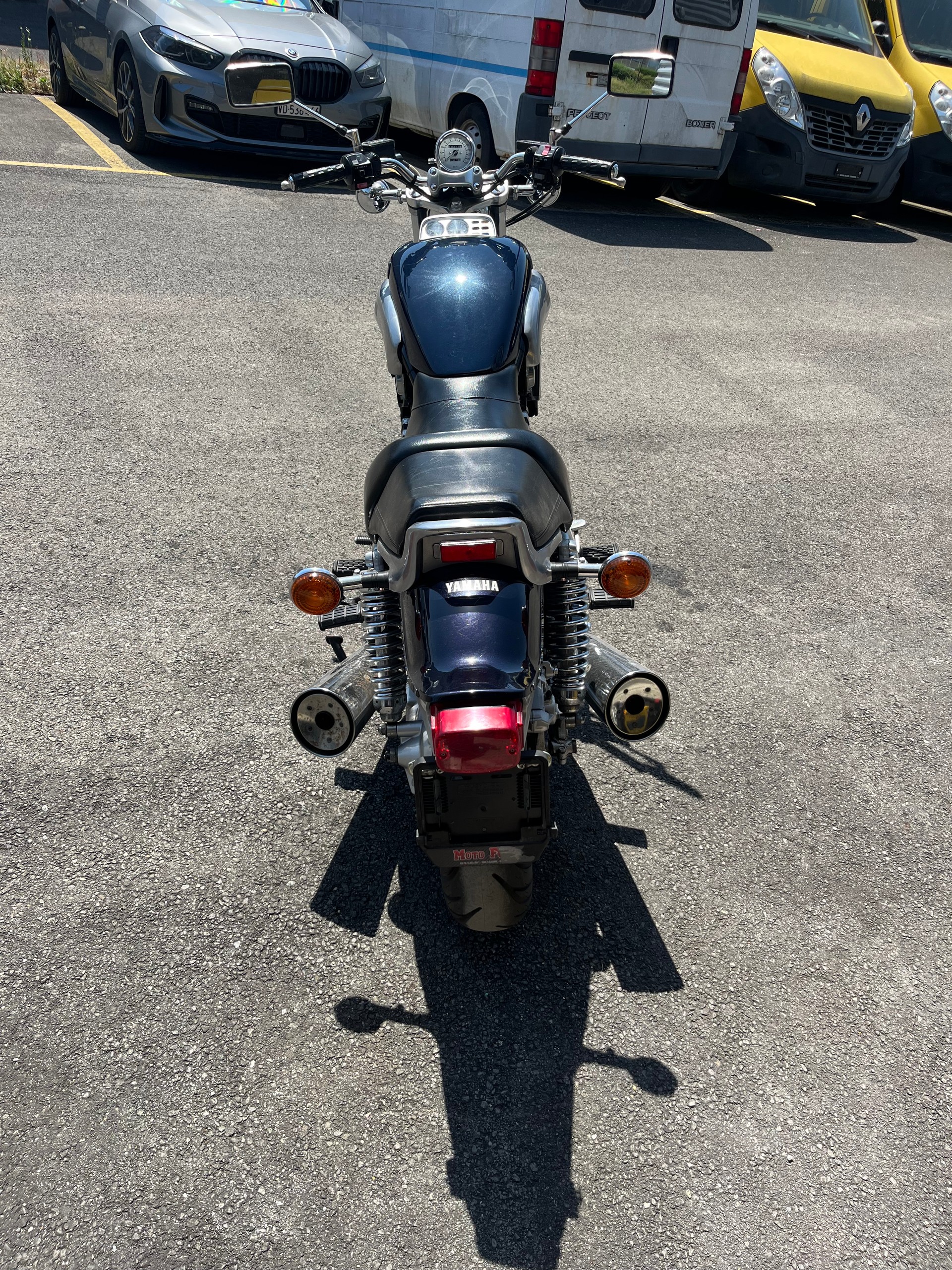 YAMAHA V-Max VMX 1200-image-3