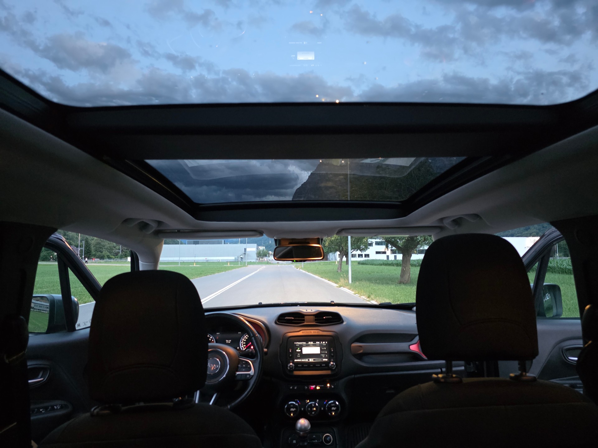 JEEP 2.0 CRD 140 Limited AWD-image-3