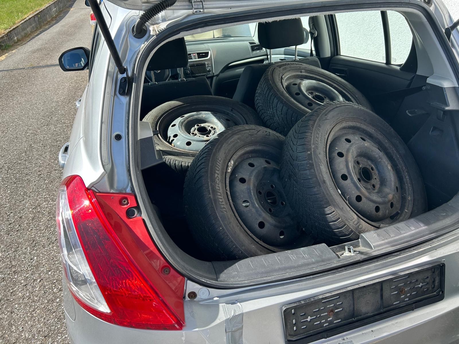 SUZUKI Swift 1.2i 16V GL Sergio Cellano-image-5