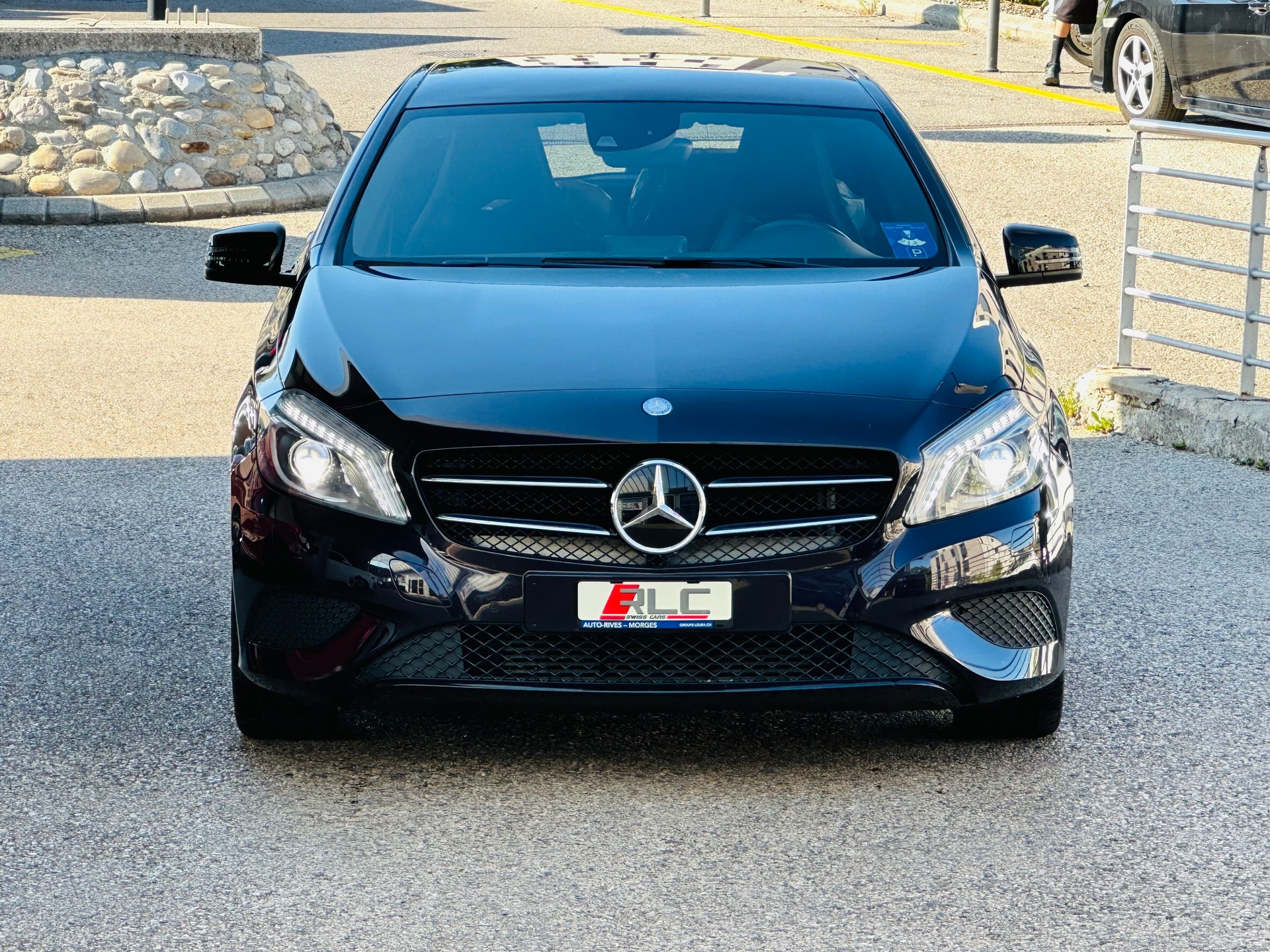 MERCEDES-BENZ A 200 Style-image-4