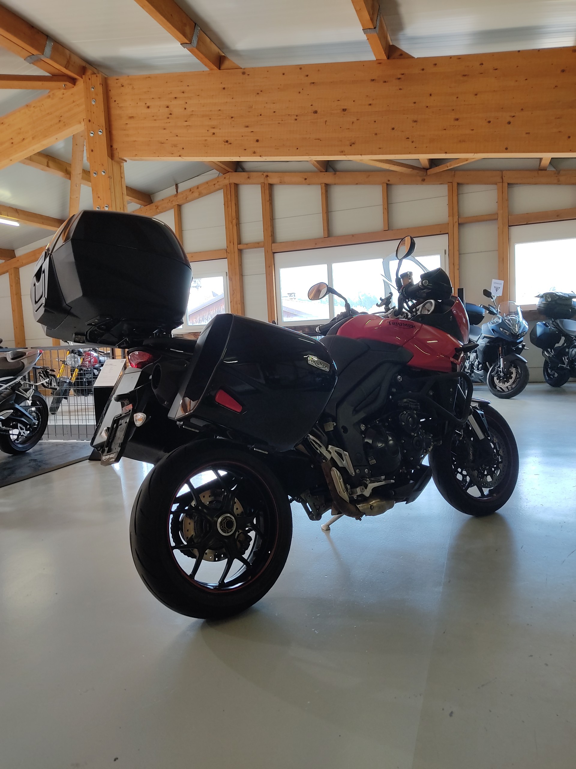 TRIUMPH Tiger Sport 1050 ABS-showroom-element-2