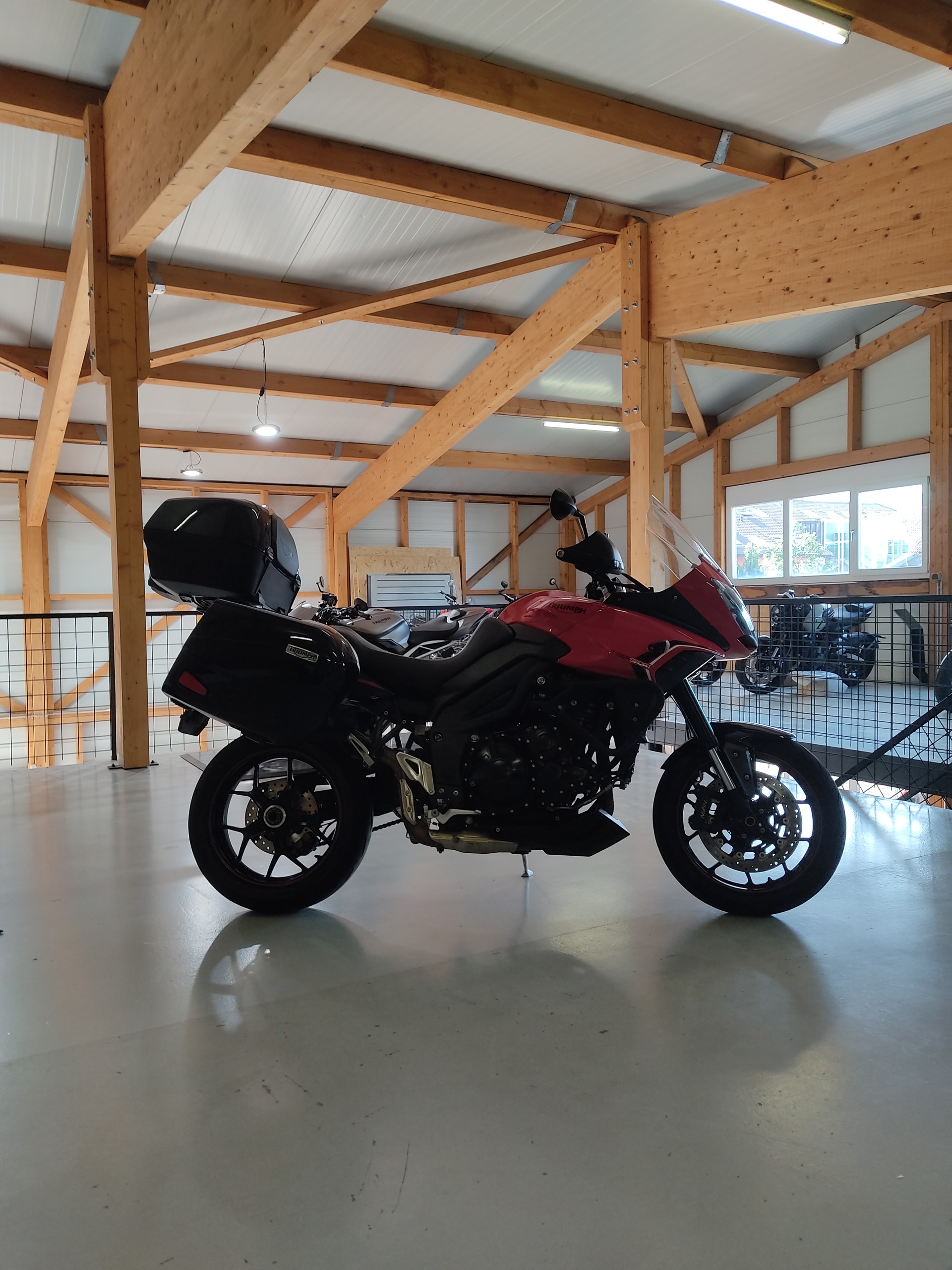 TRIUMPH Tiger Sport 1050 ABS-showroom-element-1