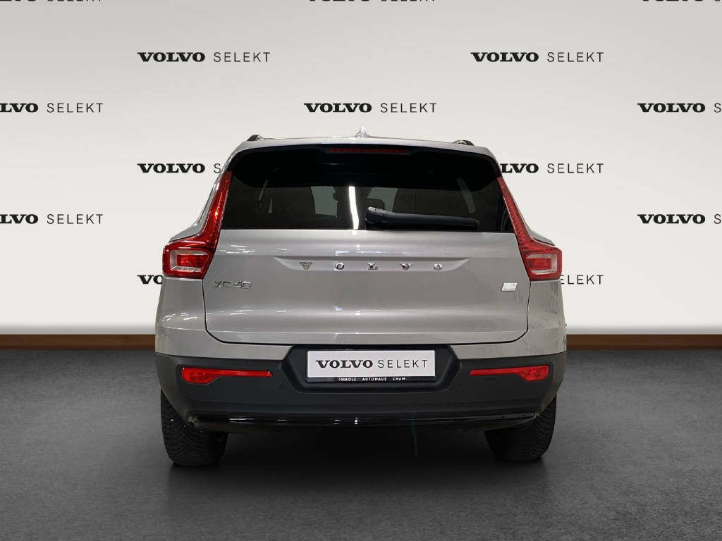 VOLVO XC40 1.5 T5 PiH Ultimate Dark-image-3