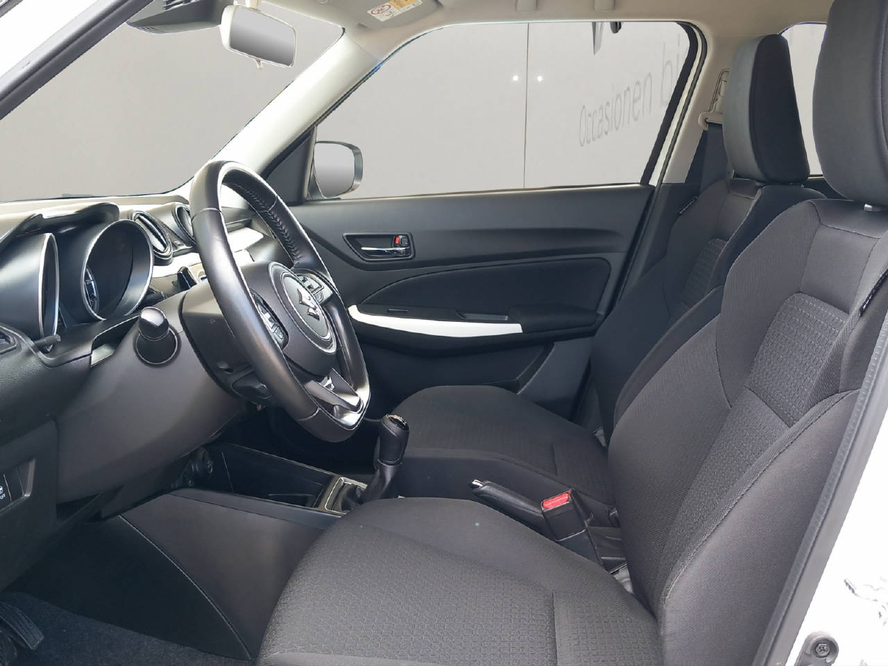 SUZUKI Swift 1.2 Generation Hybrid-image-3