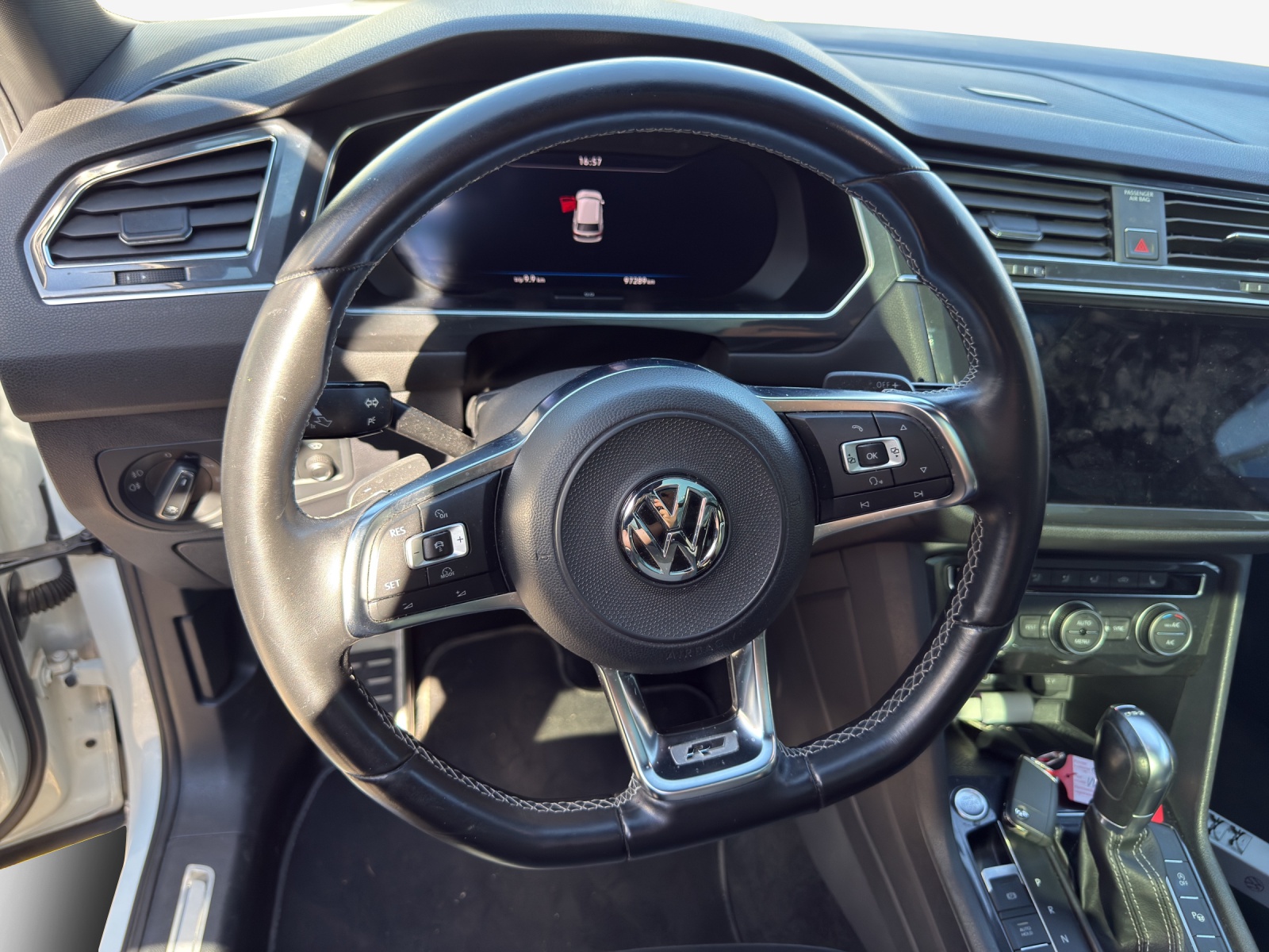 VW Tiguan Allspace 2.0TSI Highline 4Motion DSG-image-9
