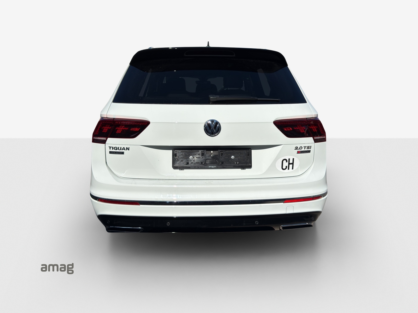 VW Tiguan Allspace 2.0TSI Highline 4Motion DSG-image-3