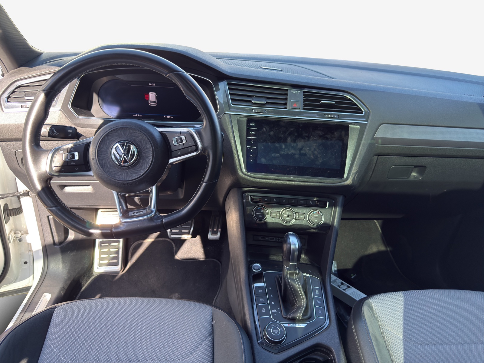 VW Tiguan Allspace 2.0TSI Highline 4Motion DSG-image-8