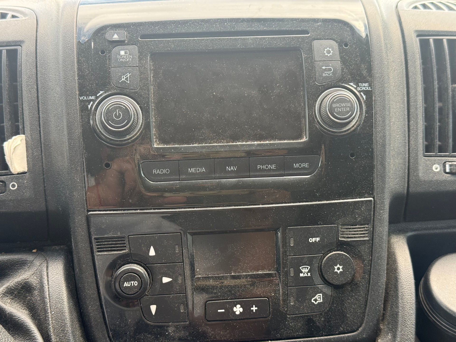 CITROEN Jumper 35 2.0 BlueHDi 130 Confort L3H2-image-9