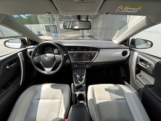 TOYOTA Auris 1.8 VVT-i HSD Sol-image-5