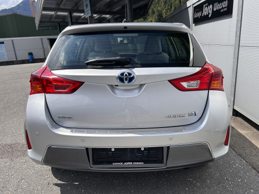 TOYOTA Auris 1.8 VVT-i HSD Sol-image-4