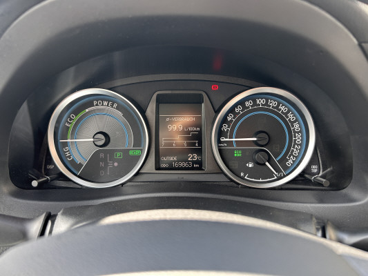 TOYOTA Auris 1.8 VVT-i HSD Sol-image-13